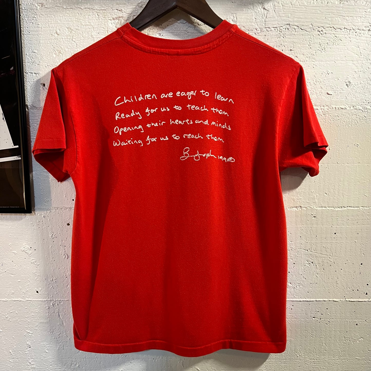 Vintage 90's 'All Children Can Learn' Single Stitch T-Shirt - Size Youth Large - Made In USA - Red