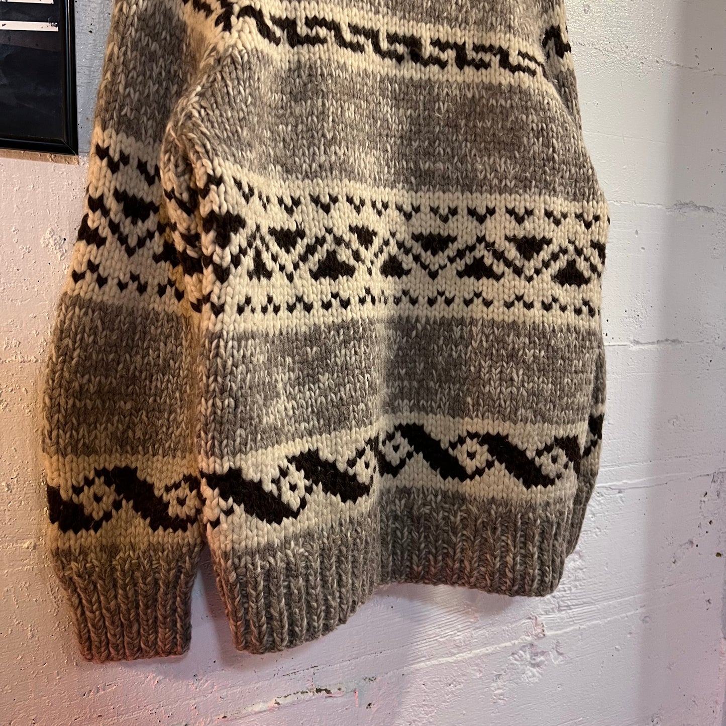 Vintage 60's Cowichan Intarsia Heavy Knit Wool Sweater Acme Zipper - Size Large - Made In USA - 100% Wool