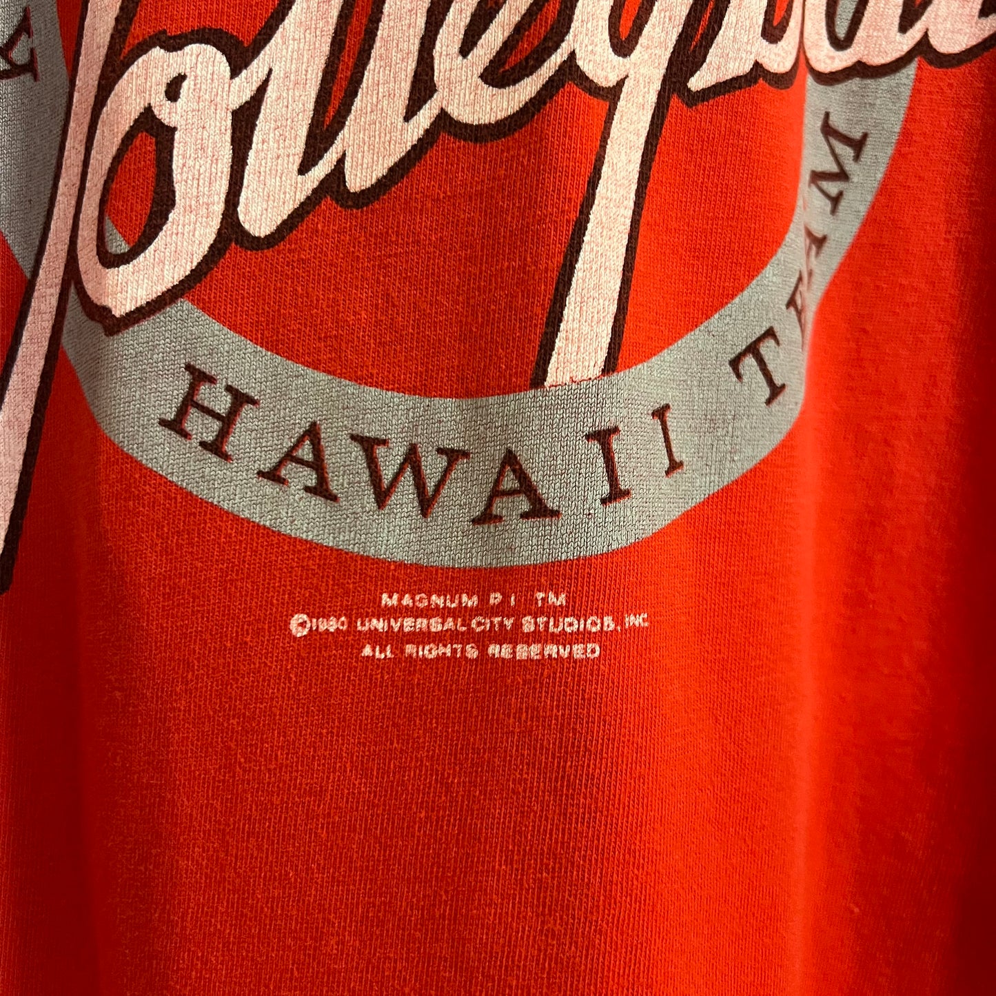 Vintage 1980's Magnum Pi 'King Kamehameha Club Volleyball Crazy Shirts Hawaii Long Sleeve Single Stitch T-Shirt - Size Large - Made In USA - Red - 100% Cotton