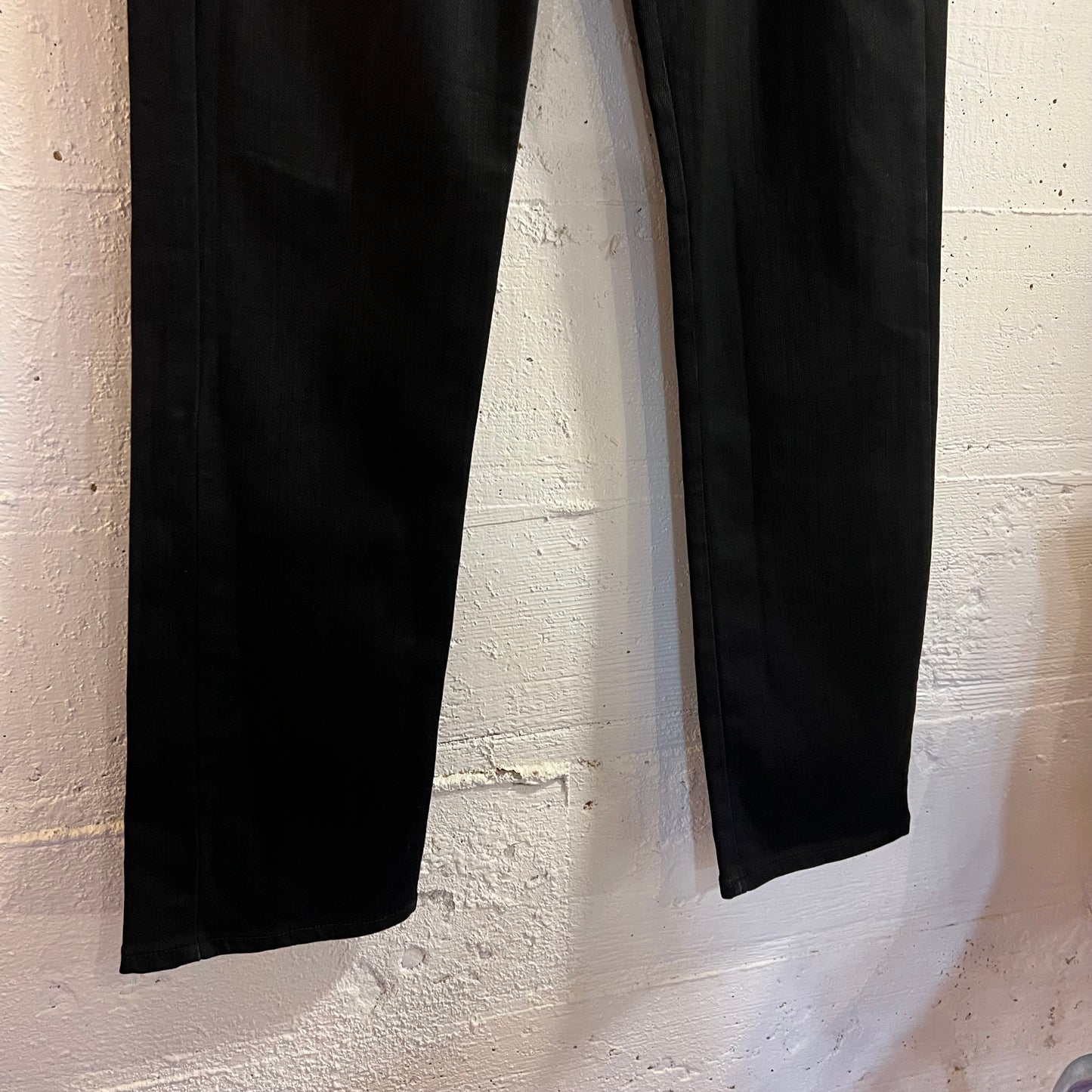 Pre-Owned Naked & Famous Denim Skinny Guy 'Black Power Stretch' Denim Jeans - Size 32" x 29" - Made In Canada - Black