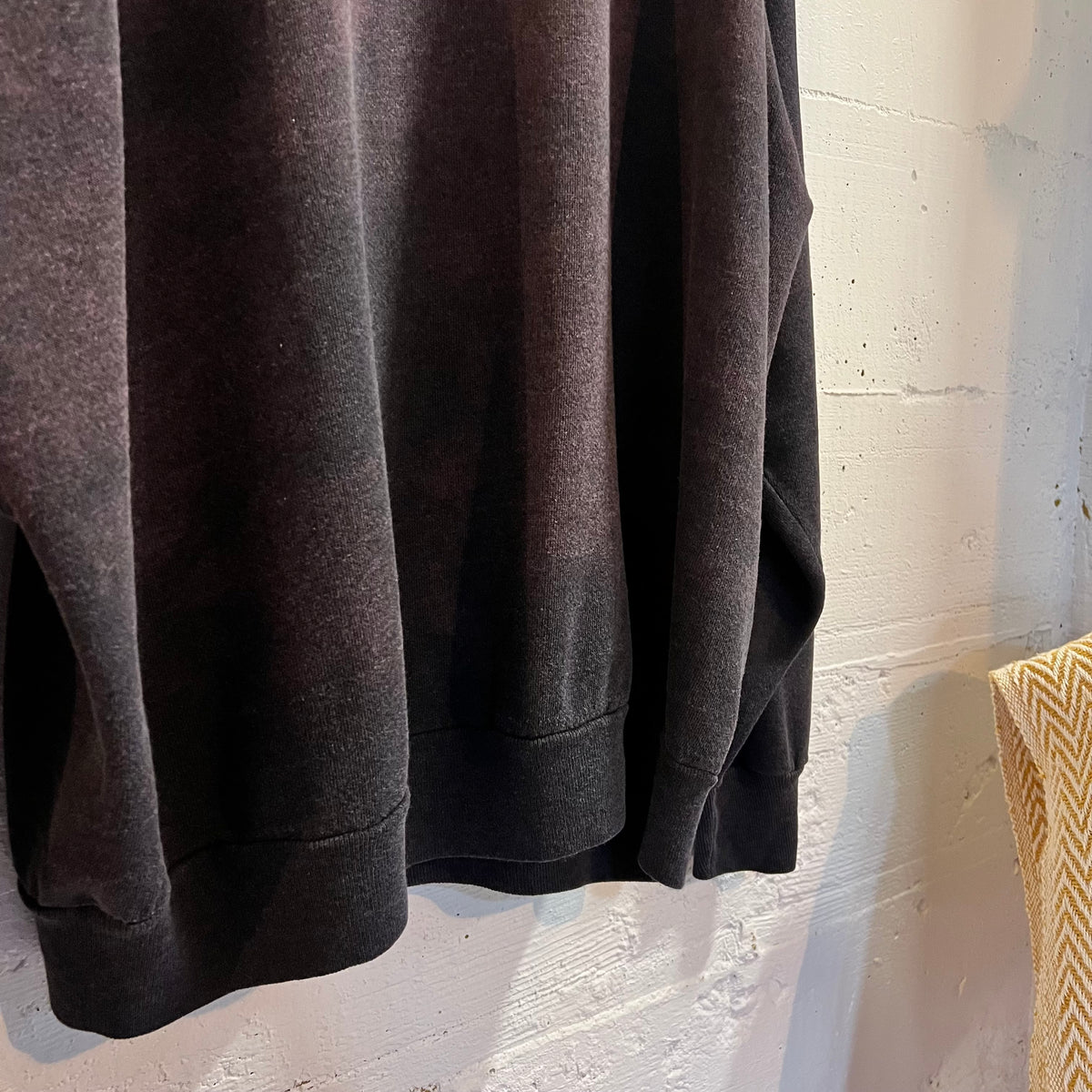 Vintage 70’s/80’s Distressed Purdue University Raglan Sleeve Crewneck Sweatshirt - Size Large - Faded Black/Yellow