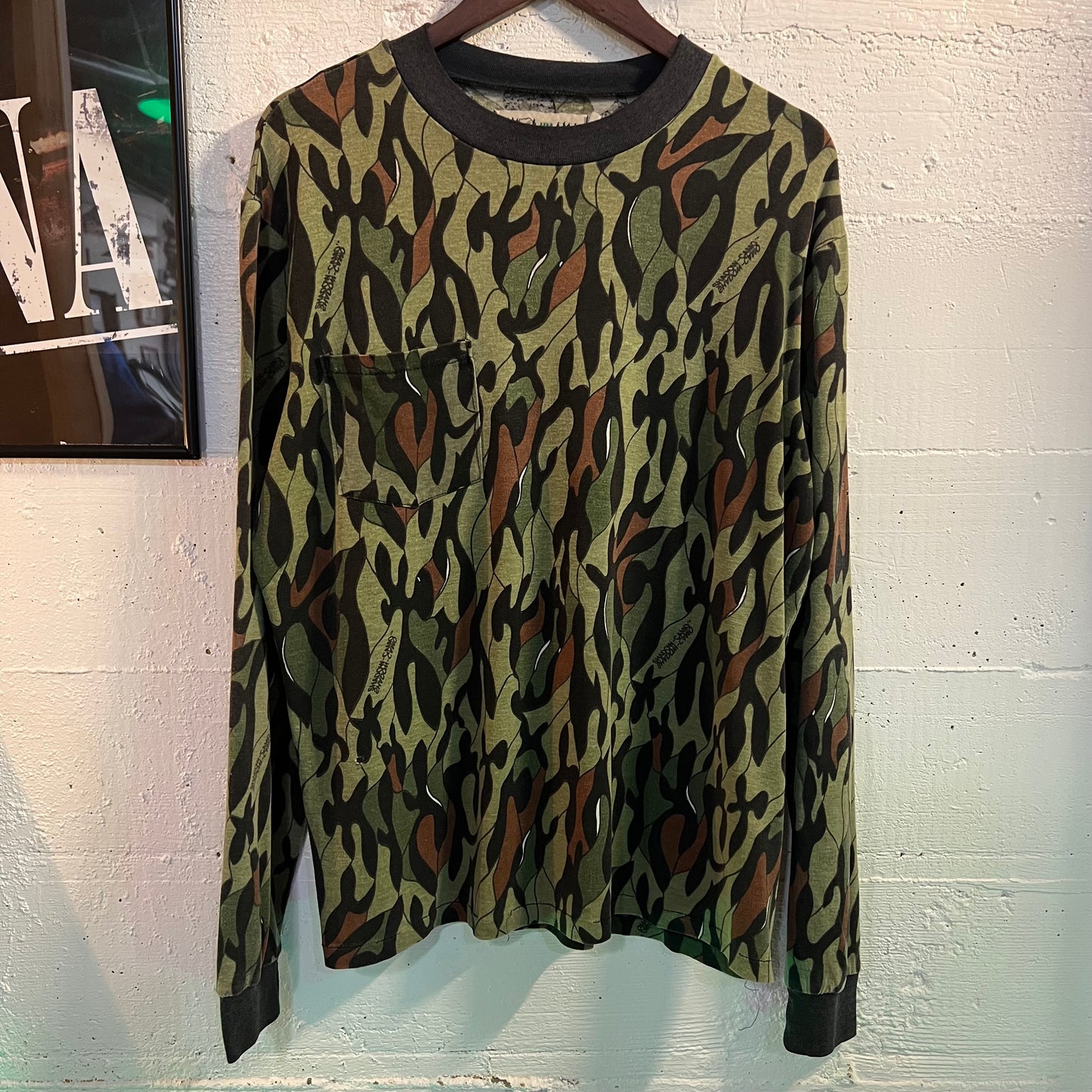 Vintage 1980's Shadow Camo By Jim Teeny Single Stitch Long Sleeve Pocket T-Shirt - Size XL - Made In USA