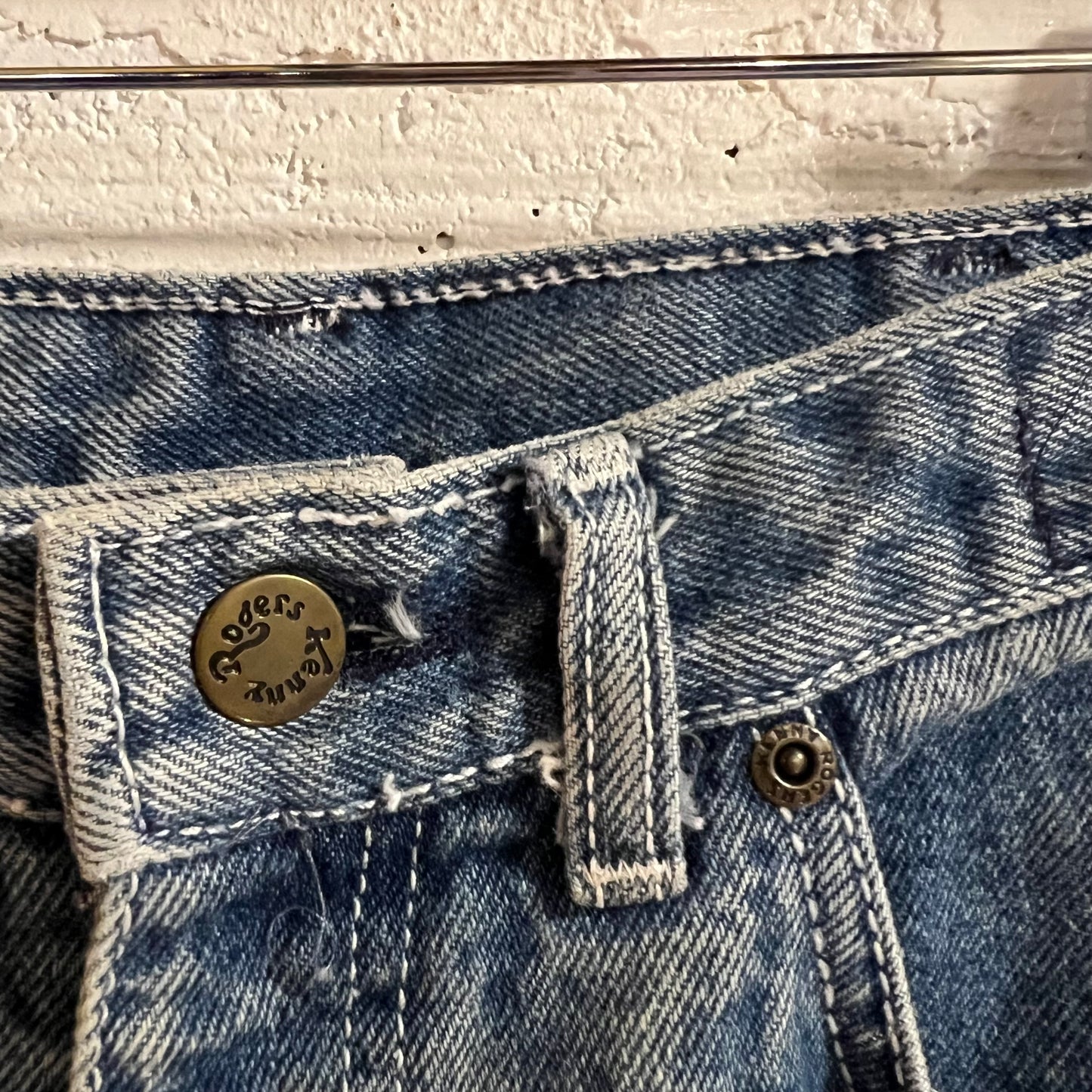 Vintage 1980's Kenny Rogers Western Collection By Karman Women's High Waisted Embroidered Denim Jeans - Size  26" x 30" - Made In USA - Indigo