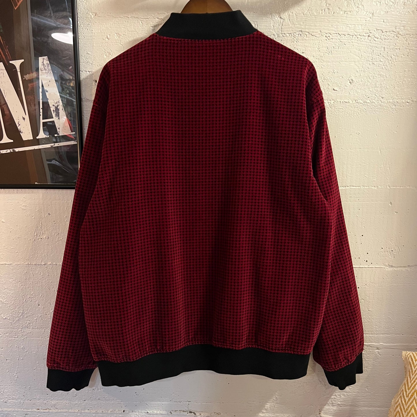 Vintage 2000's Emerica Skateboarding Sherlock Houndstooth Velvet Bomber Jacket - Size XL - Red/Black