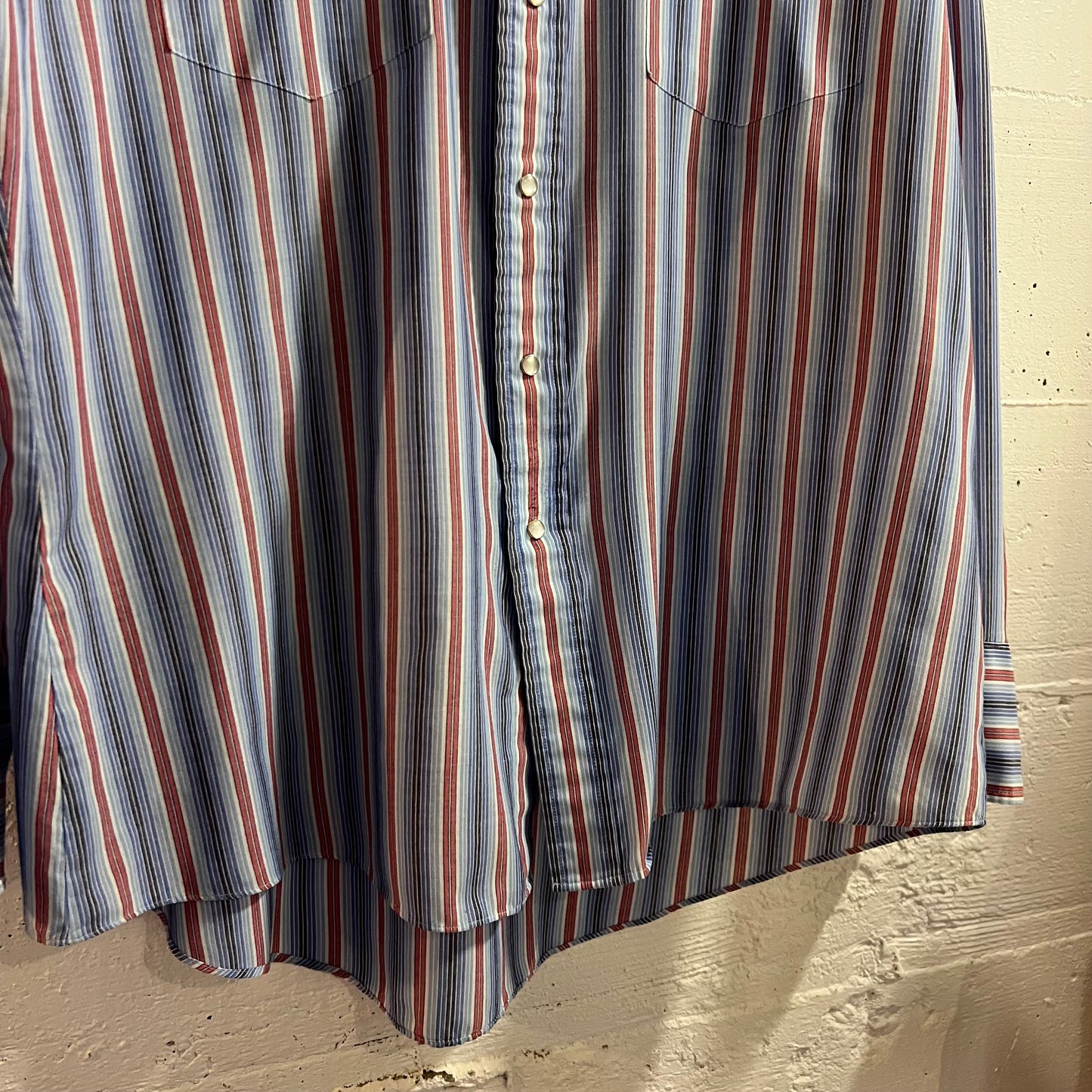 Vintage 80’s Levi’s Striped Pearl Snap Western Yoke Long Sleeve Cowboy Shirt - Size XL - Blue/Red/White/Black