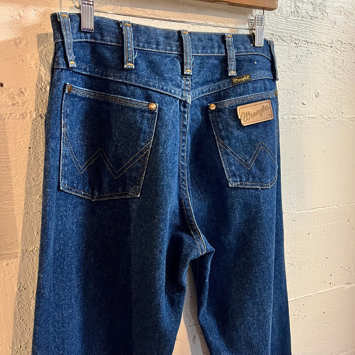 True Vintage 1970's Wrangler 13MWZ Cowboy Cut Dark Wash Indigo Denim Jeans - Size 32 (29" x 32") - Made In USA - Ideal Zipper