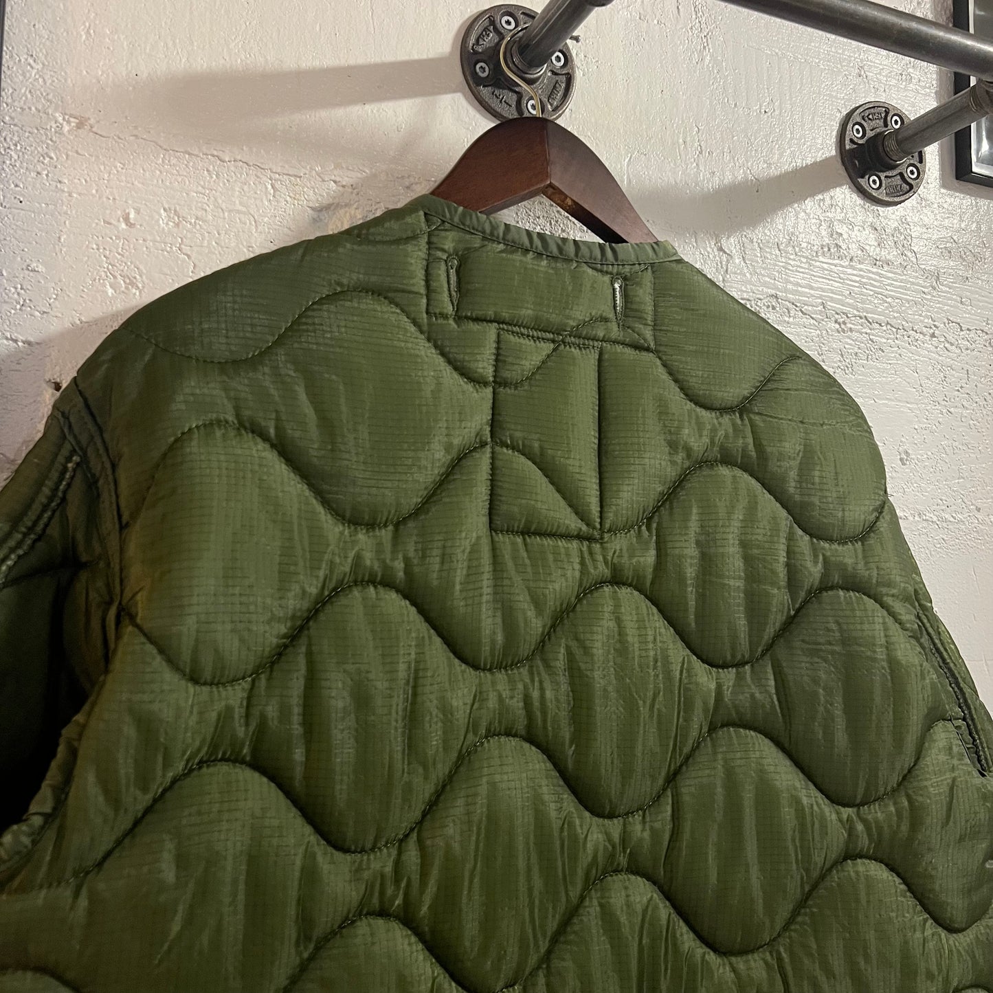 Vintage U.S. Military Issue M-65 Cold Weather Coat Liner - Medium - Made In USA - SP0100-02-D-CA06/0026
