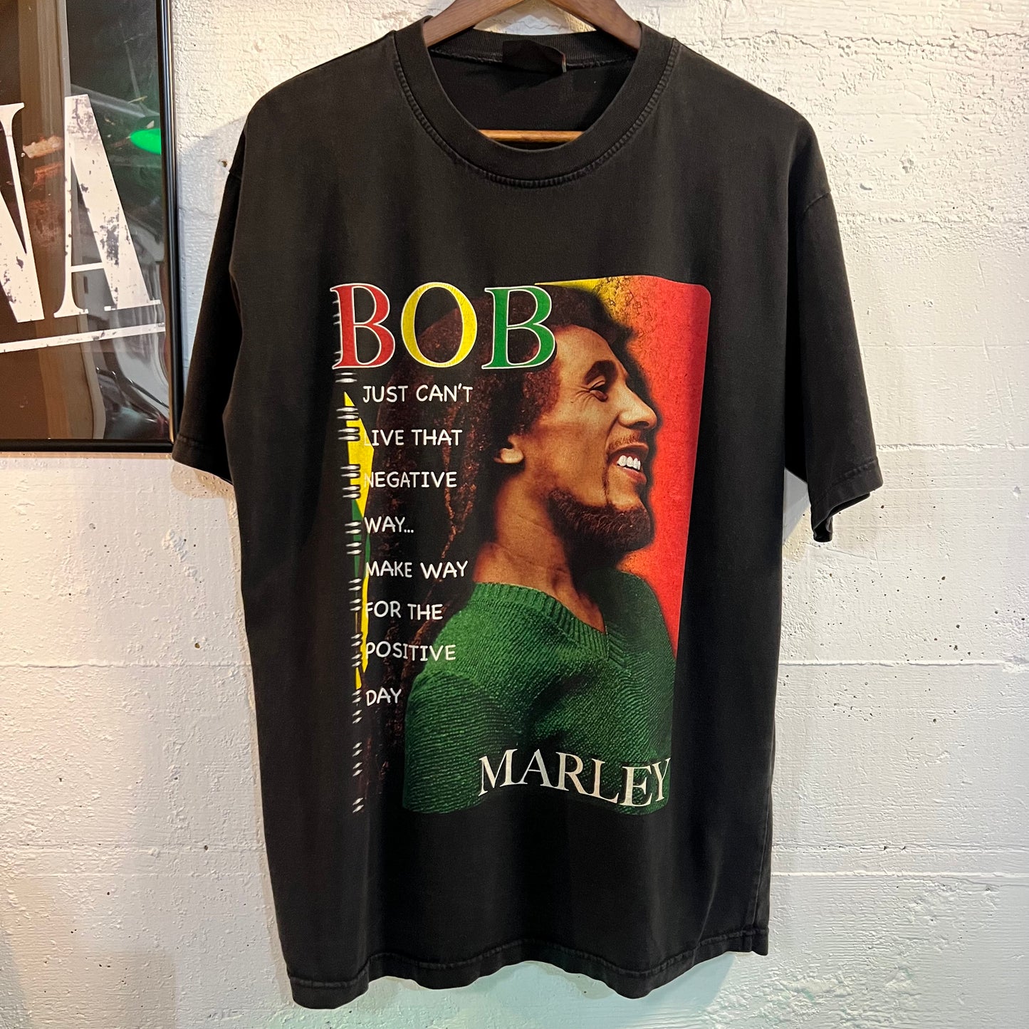 Vintage Zion Bob Marley Graphic Lyric T-Shirt - Size Large - Black/White/Multicolor