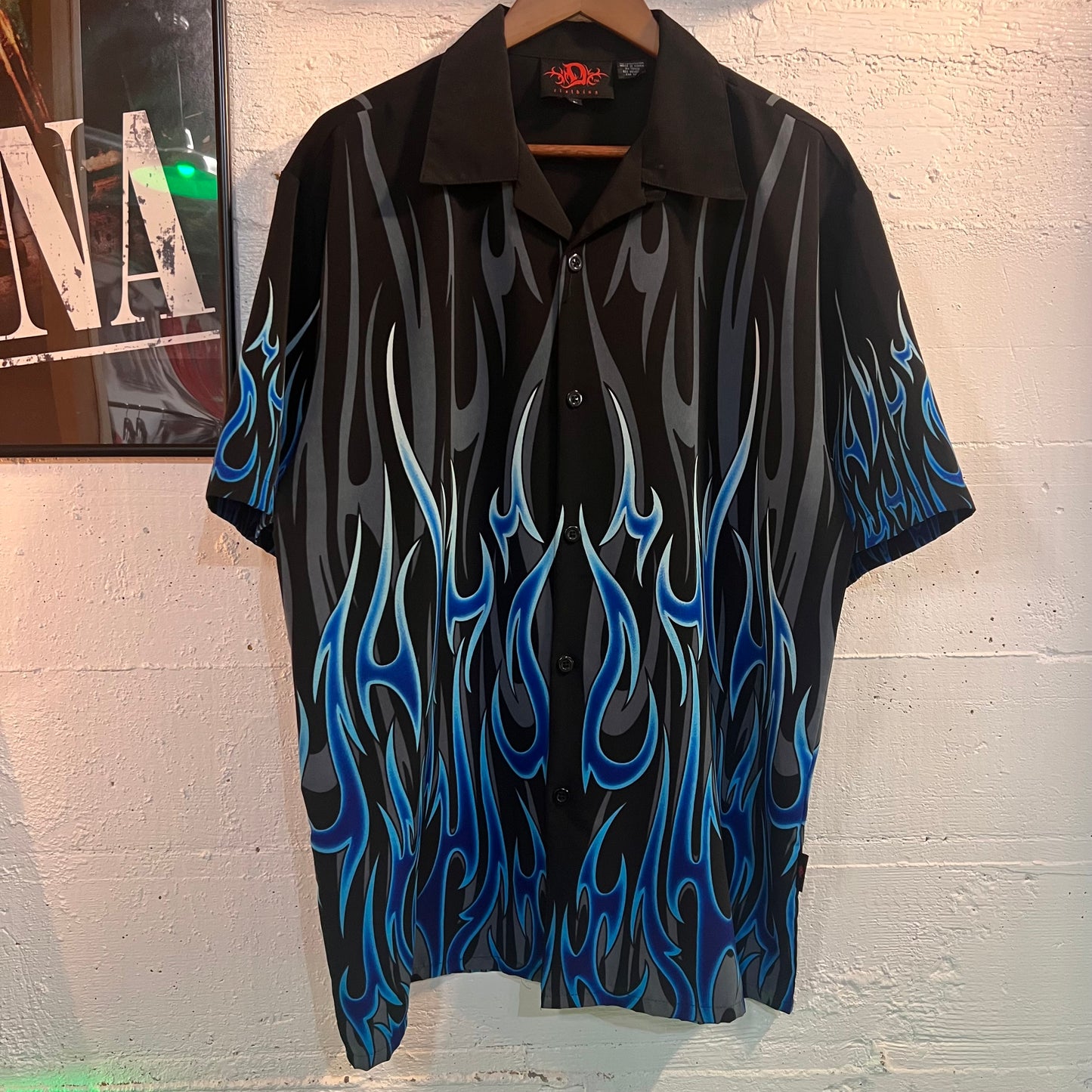 Vintage Y2K  Dragonfly Brand Tribal Flame Button Up Shirt - Size Large - Black/Blue