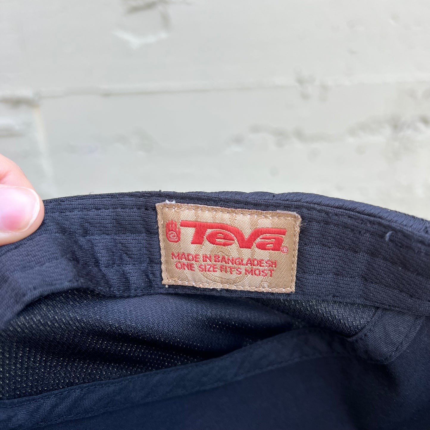 Vintage Teva 5-Panel Mesh Hiking Camp Cap - O/S - Black/Multi