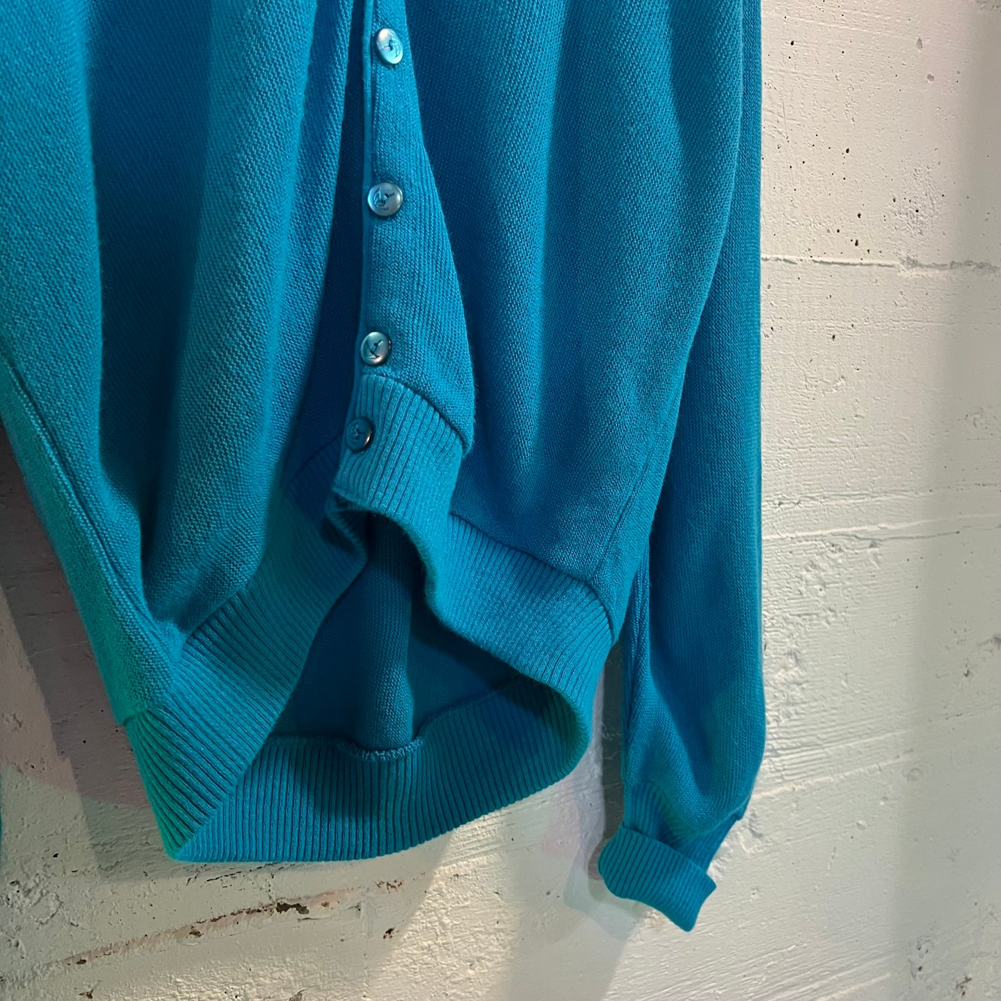 Vintage 60’s/70’s Arnold Palmer ‘Signature Collection’ Knit Cardigan Sweater - Size Medium - Made In USA - Bright Blue