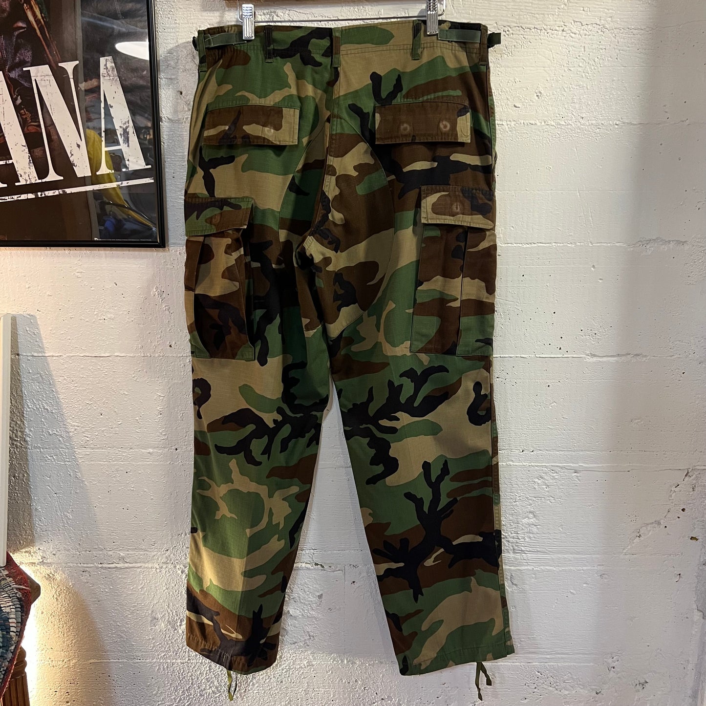 Vintage 2003 U.S. Military Issue Woodland Camouflage Hot Weather Combat Trousers - Size Medium (30"-35") - Made In USA