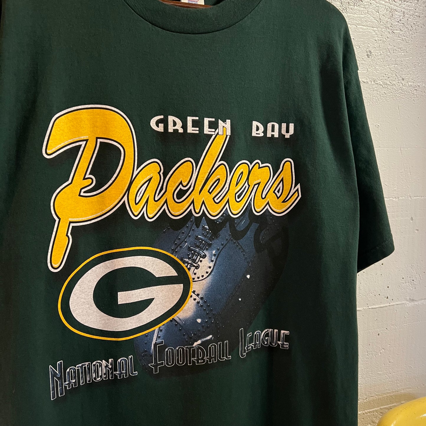 Vintage 90's Green Bay Packers NFL Big Graphic Logo 7 T-Shirt - Size XL - Green/Yellow