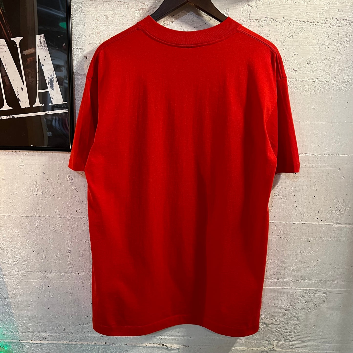 Vintage 90's J. Bates Christmas Cat 'Santa's Gift To Babes' Single Stitch Graphic T-Shirt - Size XL - Made In USA - Red