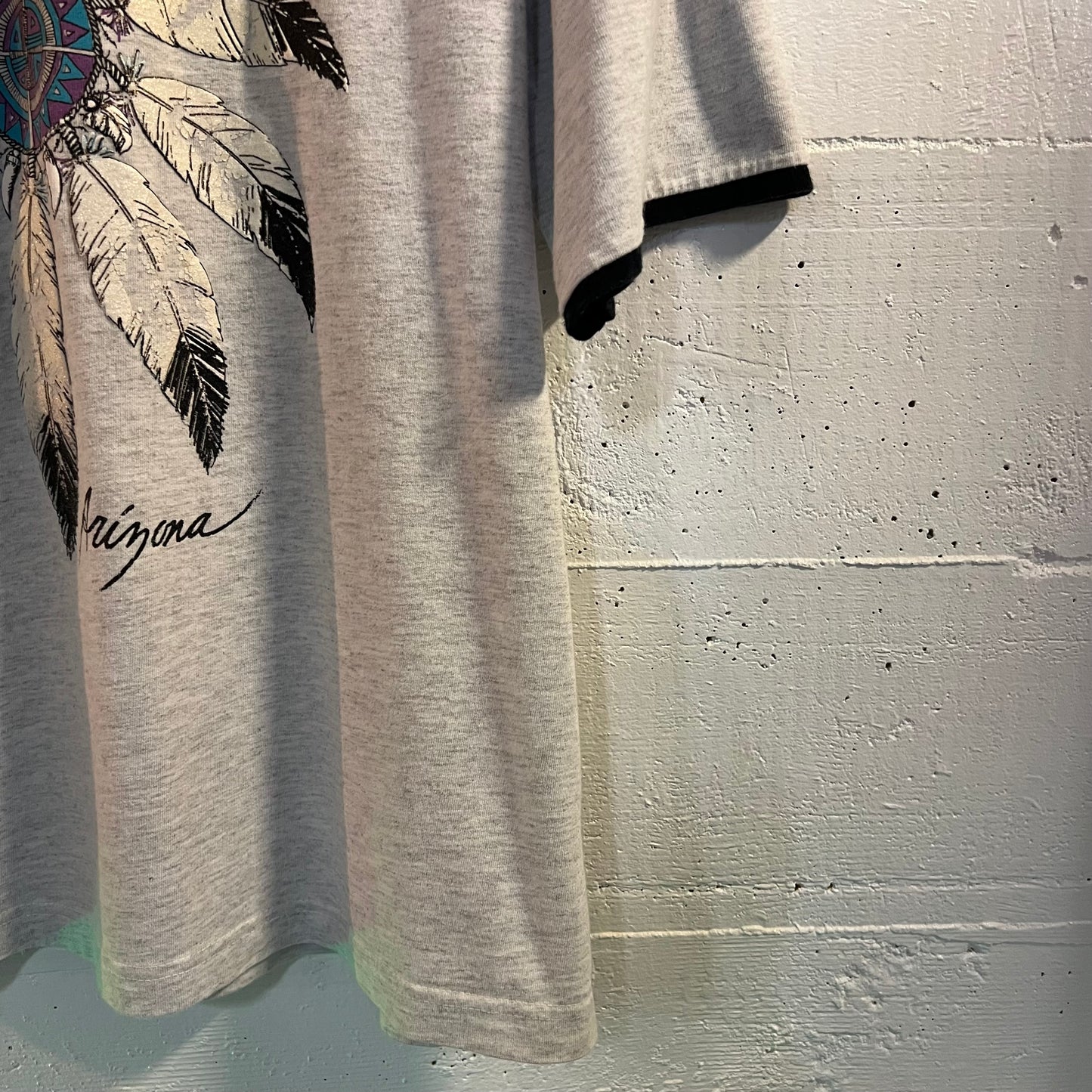 Vintage 90's Contrast Layered Arizona 'Dream Catcher' Graphic T-Shirt - Size Medium - Ash Heather Gray