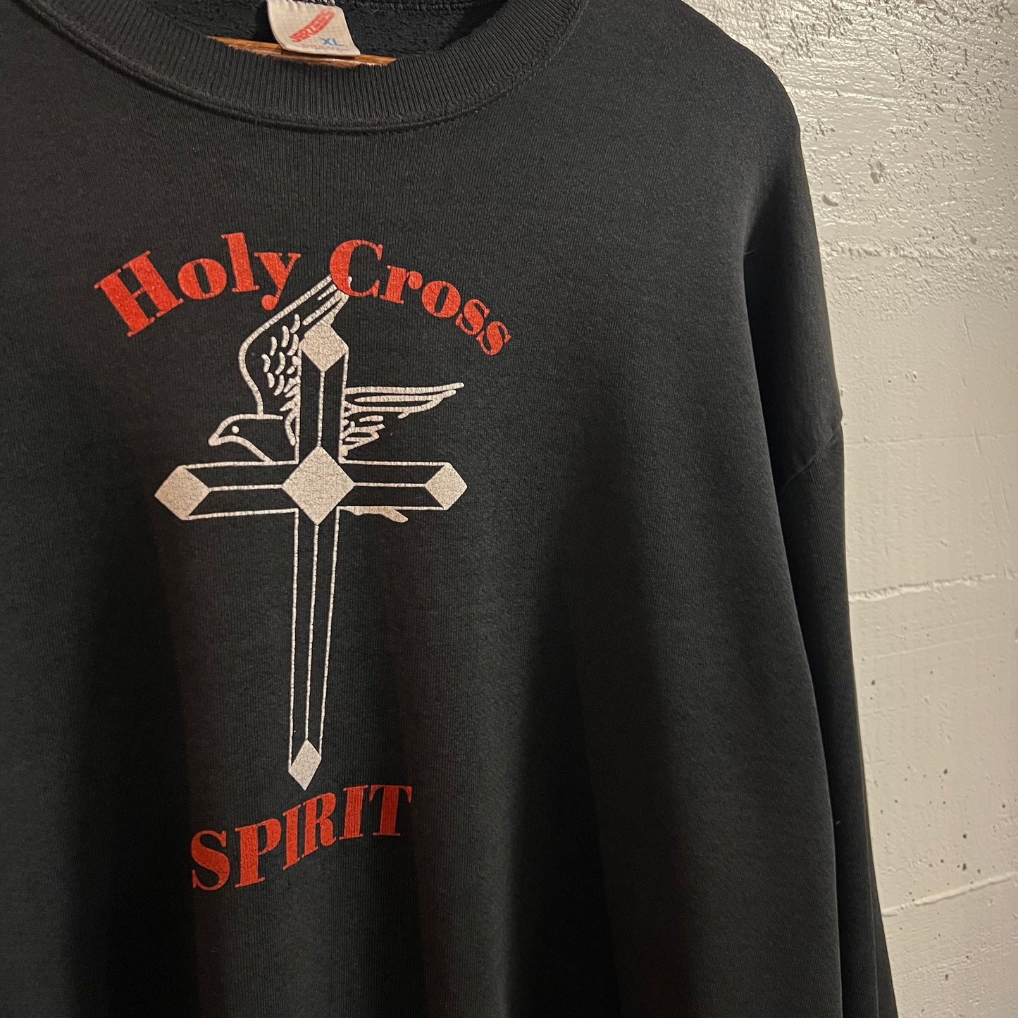 Vintage 90's Distressed Holy Cross Collegiate Crewneck Sweatshirt - Size XL - Made In USA - Black