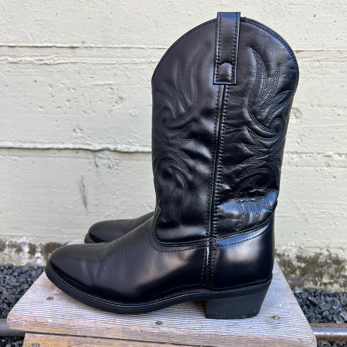 Laredo Paris Leather Western Cowboy Boots 4240 - Size 9D - Black