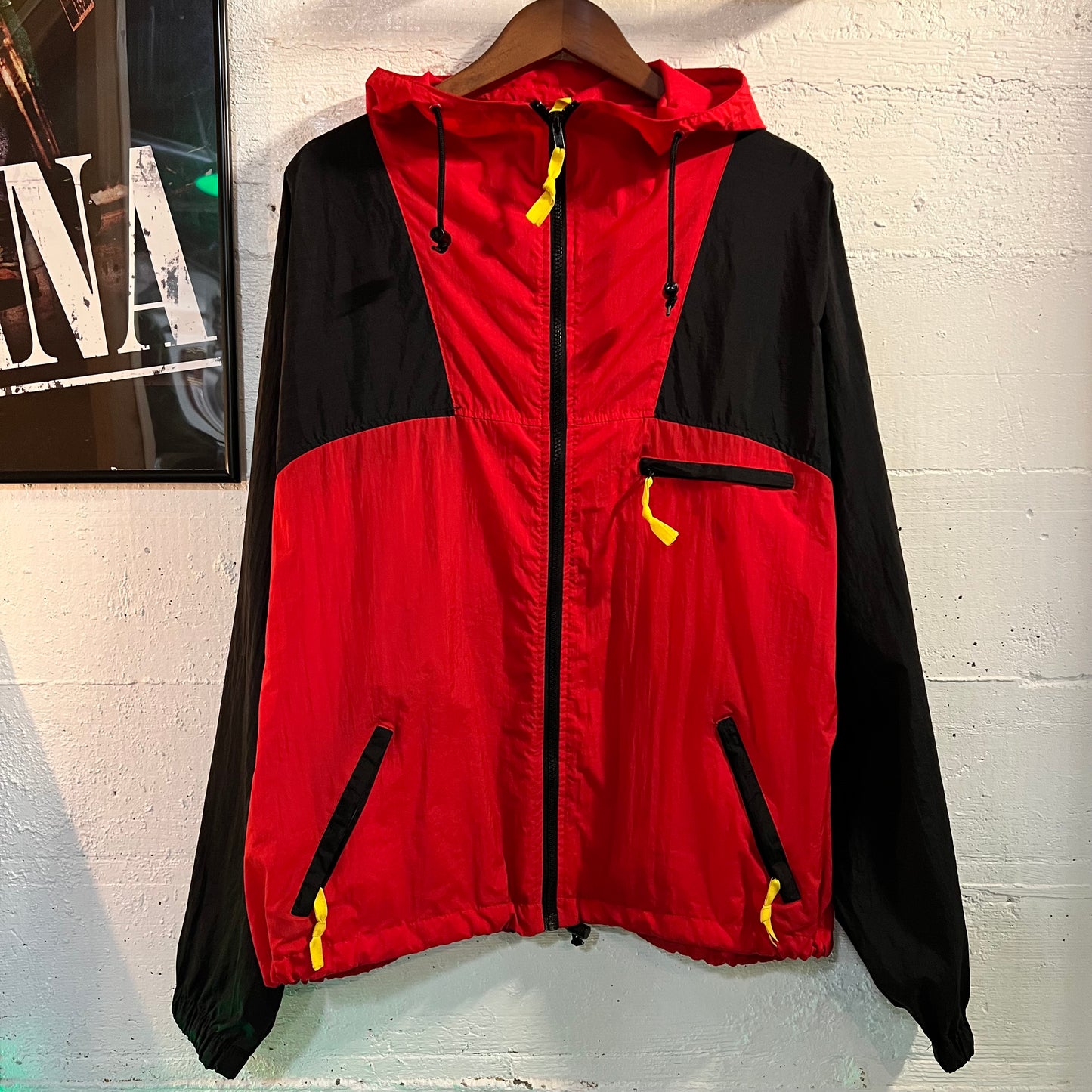 Vintage 90's Marlboro Adventure Team Windbreaker - Size Large - Red/Black/Yellow