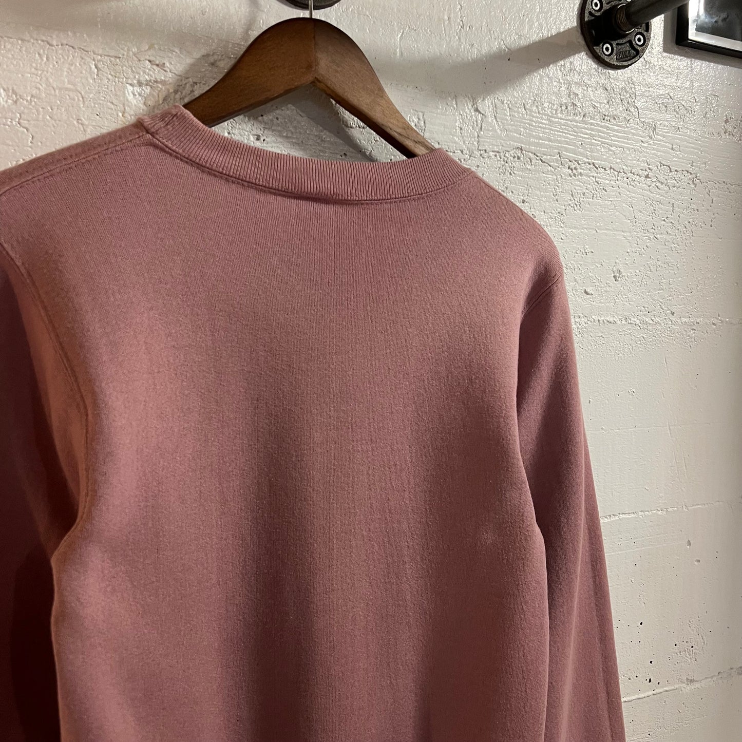 Vintage 80’s Russell Athletic Long Beach, WA Kite Festival Crewneck Sweatshirt - Size XS - Made In USA - Pink/Multi