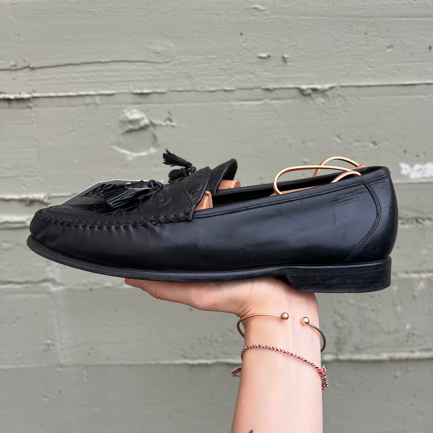 Vintage Johnston & Murphy Croc Embossed Leather Tassel Loafers - Size 10.5M - Black