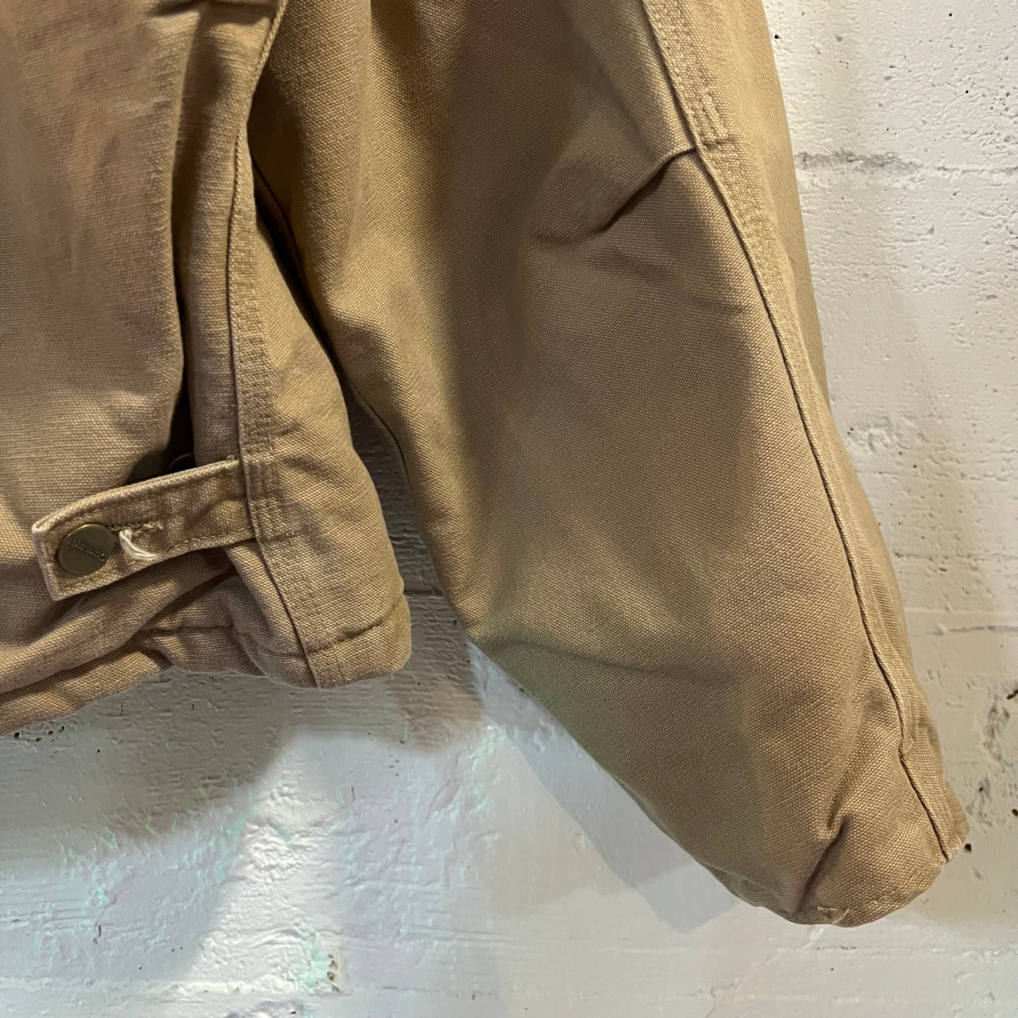 Vintage Carhartt Arctic Detroit Quilt Lined Jacket - Size L/XL - J22 SDL - Beige - Made In USA