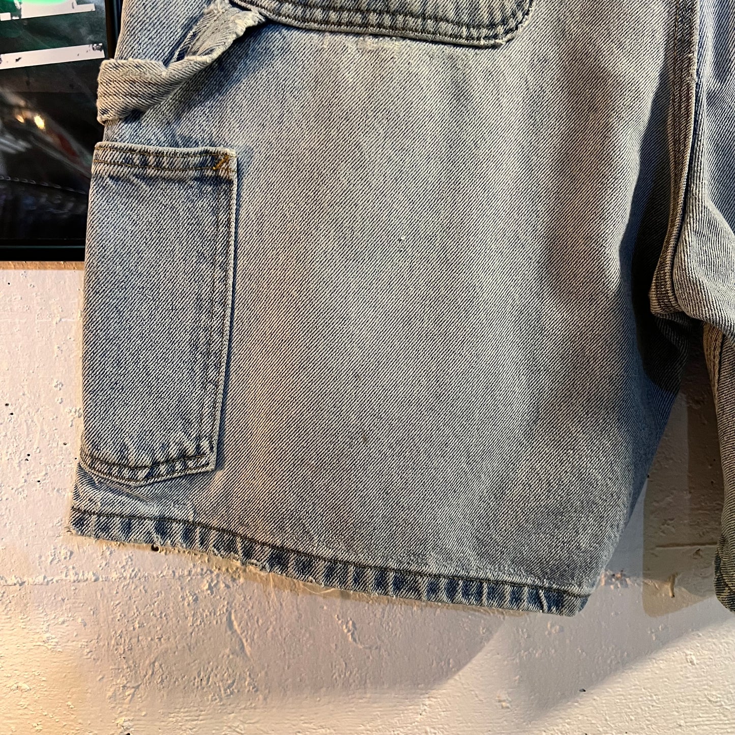 Vintage Distressed Carhartt Denim Cargo Shorts - Size 36 - Faded Light Wash