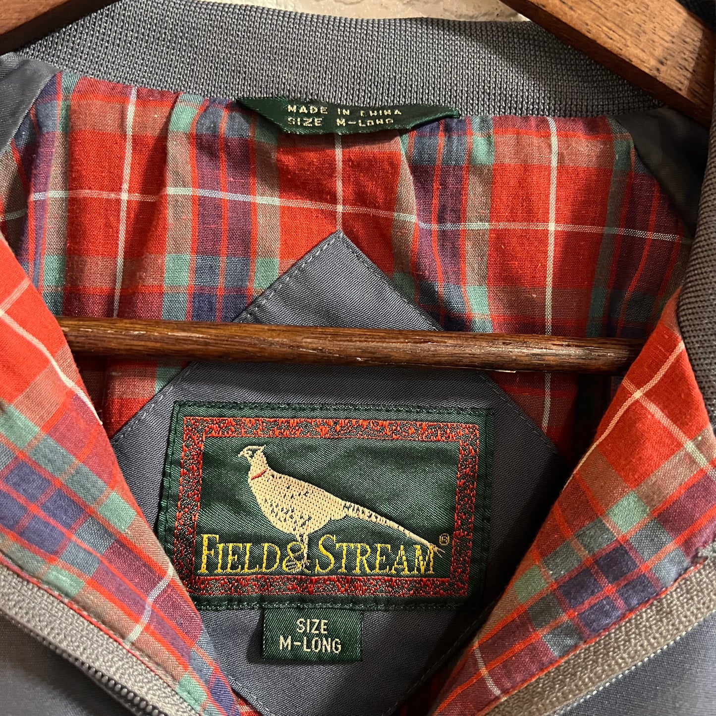 Vintage 90’s Field & Stream Plaid Lined Chip Strap Raglan Harrington Jacket - Size Medium Long - Red Plaid/Grayish Blue