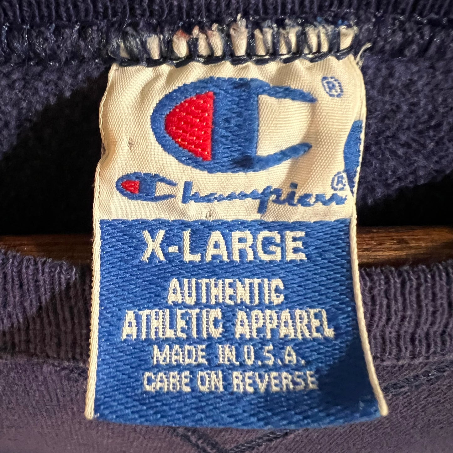 Vintage 90’s Embroidered Champion Crewneck Sweatshirt - Size XL - Made In USA - Blue