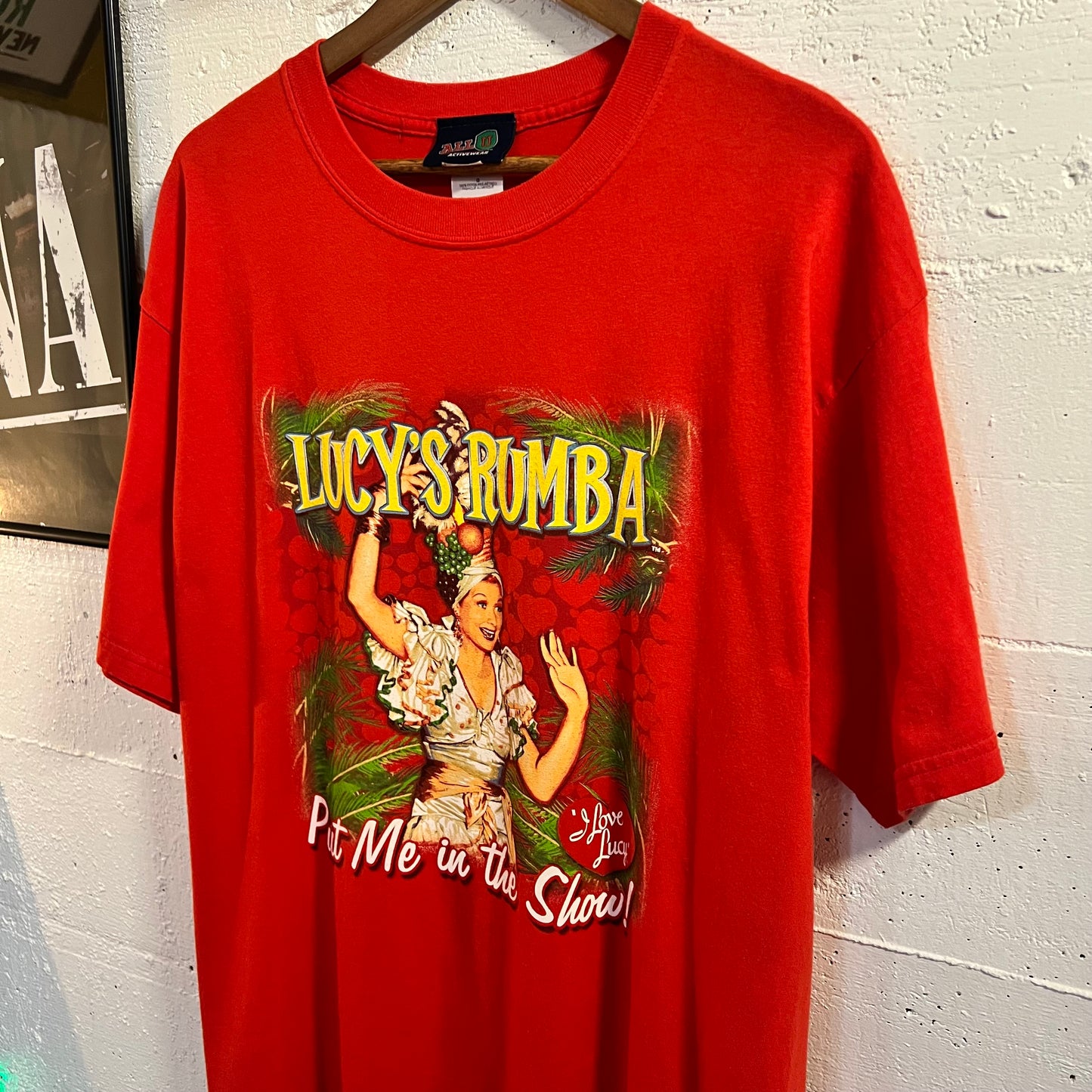 Vintage I Love Lucy Rumba Graphic T-Shirt - Size Large - Red