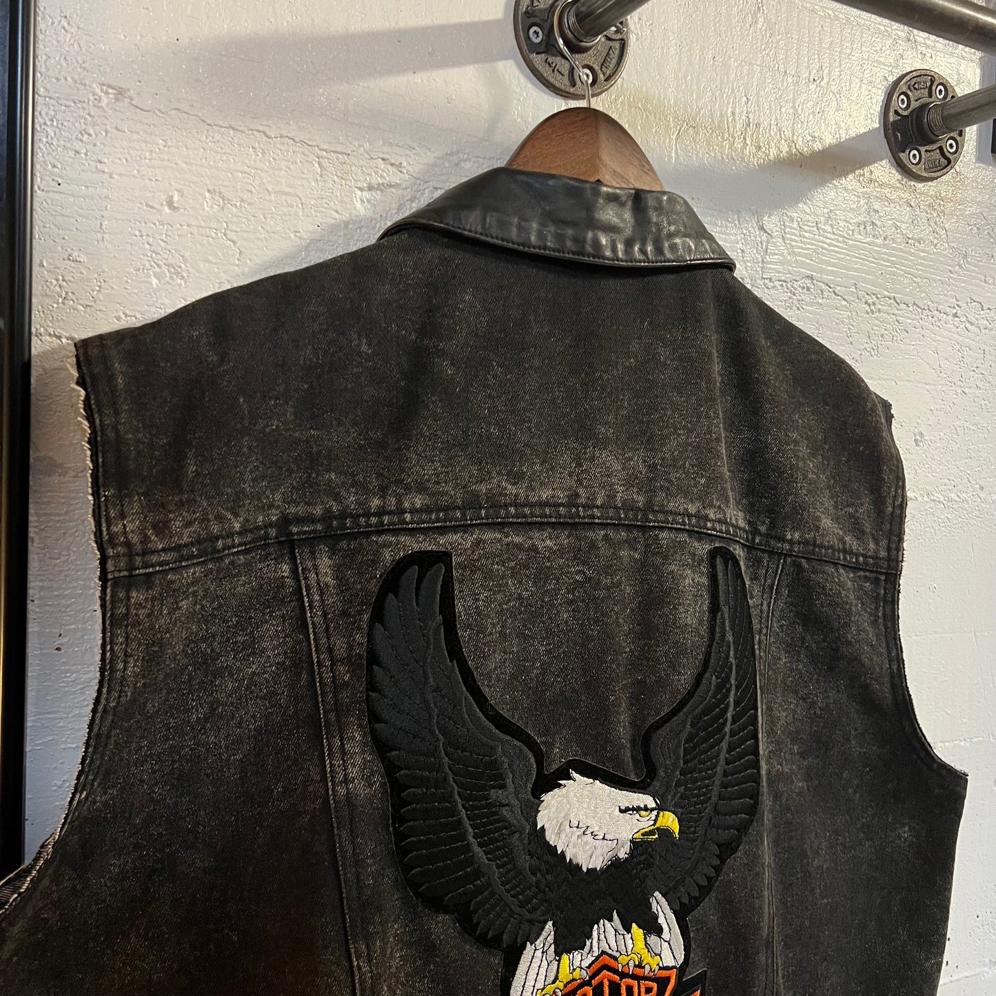 Vintage Harley Davidson Black Denim & Leather Eagle Patch Vest - Size L/XL - Black