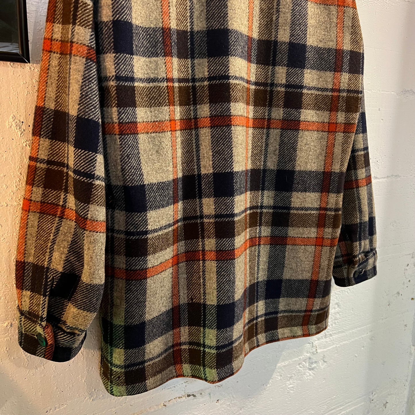 Vintage 1960's/70's Pendleton Wool Plaid Mackinaw Cruiser Jacket - Size Small - Made In USA - 100% Virgin Wool