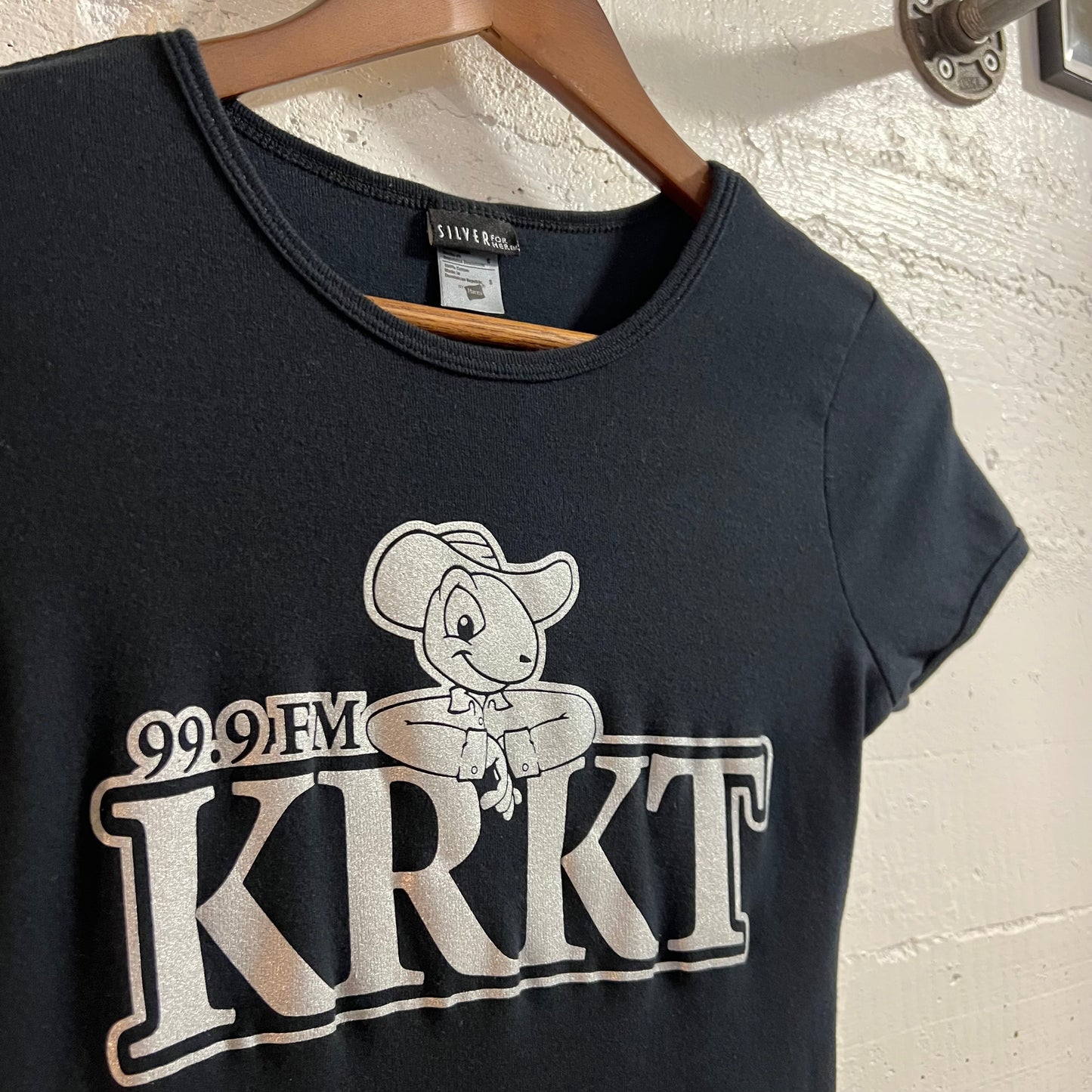 Vintage 2000’s 99.9 FM KRKT ‘Cricket Country’ Baby T-Shirt - Size Small - Black/Silver