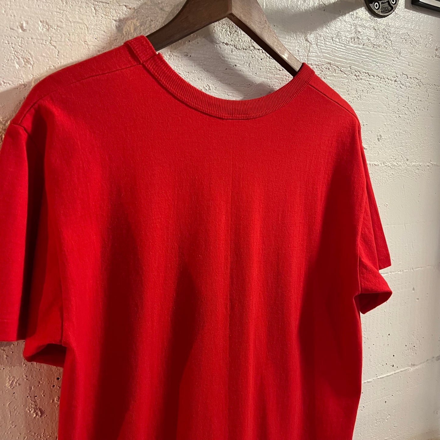 Vintage 80’s Starter New England Patriots NFL Single Stitch T-Shirt - Size Large - Made In USA - Red/White/Blue