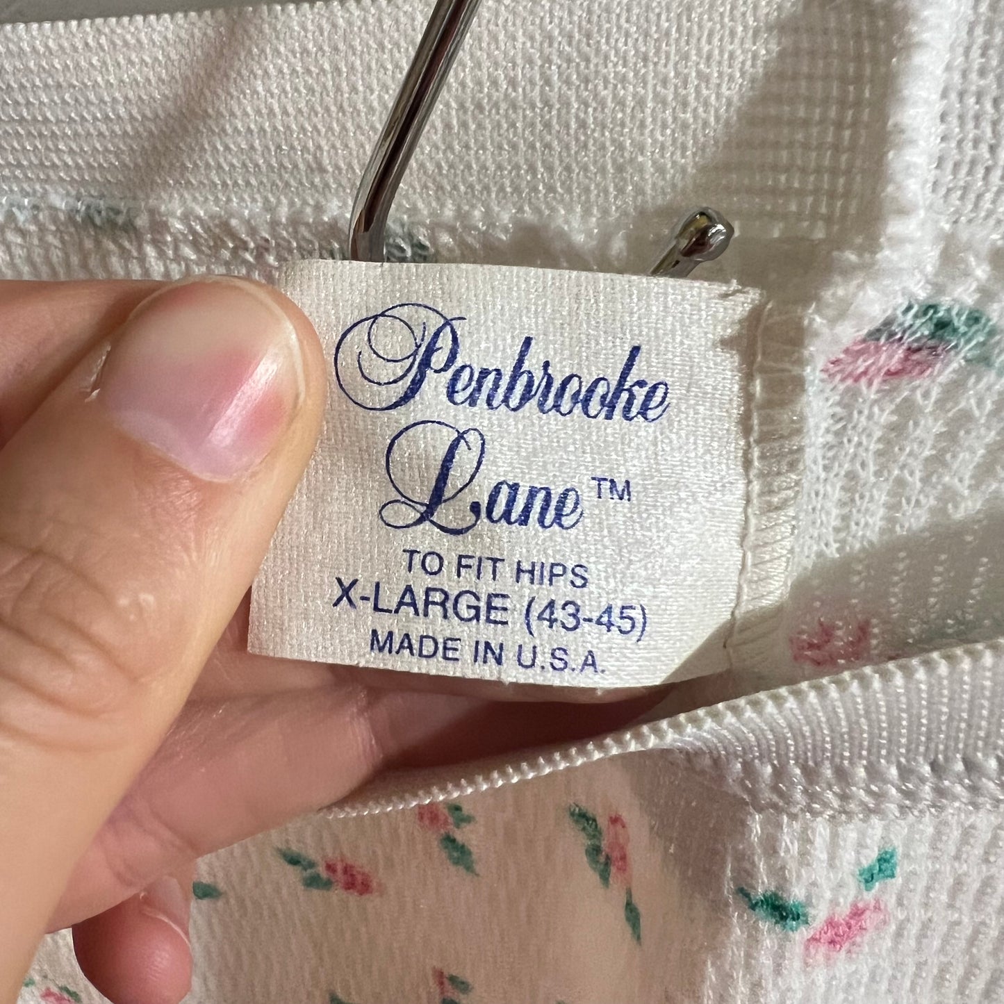Vintage 80’s Western Tradition Jackson Hole, WY Raglan Crewneck Sweatshirt - Size Large - Made In USA - Red/Multi