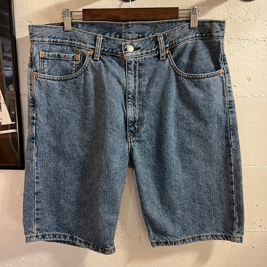 2000's Levi's 505 Medium Wash Denim Shorts - Size 36" - Medium Wash Indigo - 100% Cotton