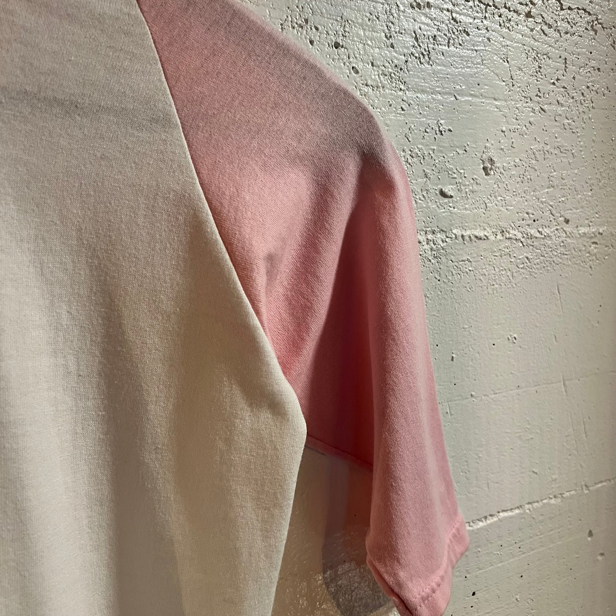Vintage 90’s/2000’s Soffe Raglan 3/4 Sleeve Baseball Baby T-Shirt - Size Youth Small - White Pink