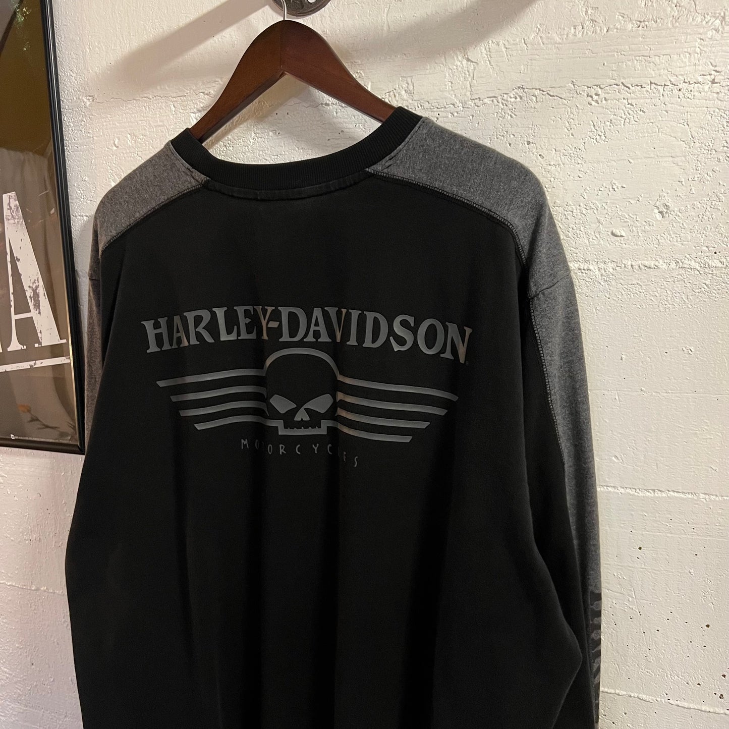 Y2K Harley Davidson Motorcycles Skull Long Sleeve T-Shirt - Size 2XL - Black/Grey