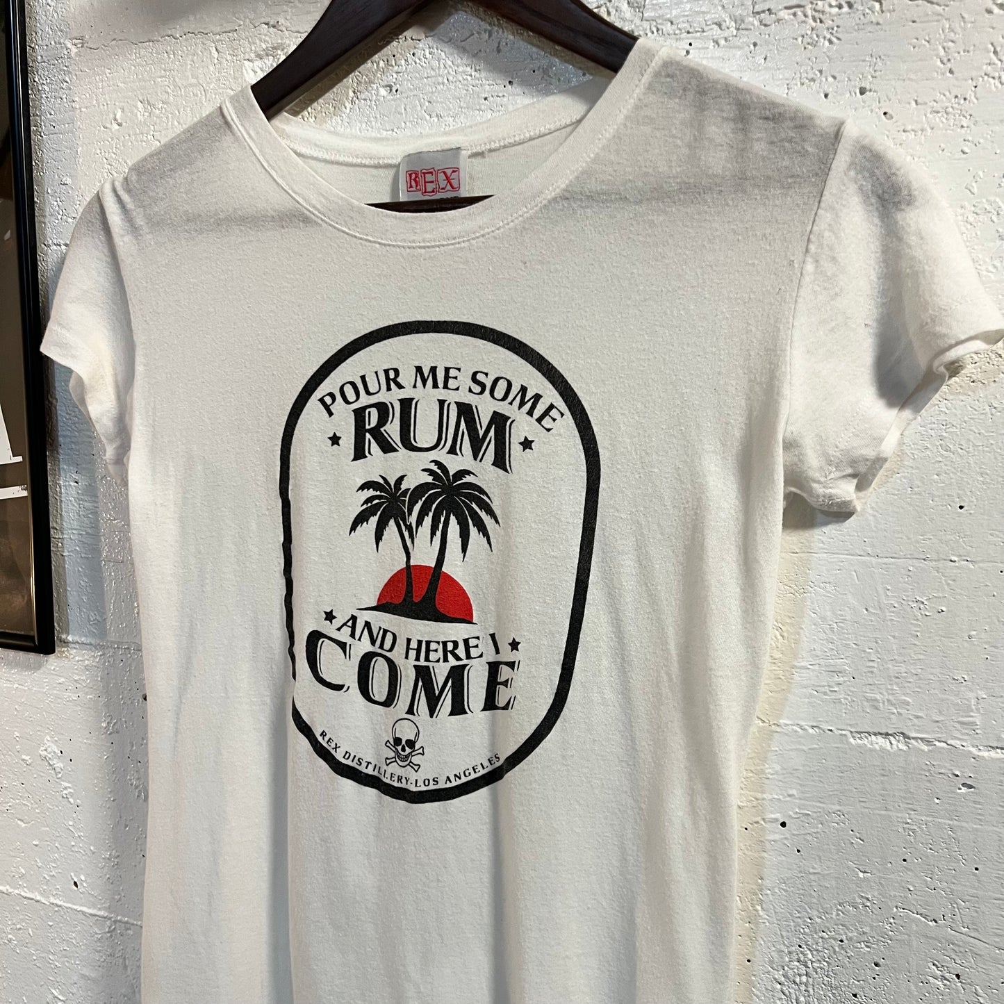 Vintage 2000's 'Pour Me Some Rum' Baby Tee - Size Medium - Made In USA - White