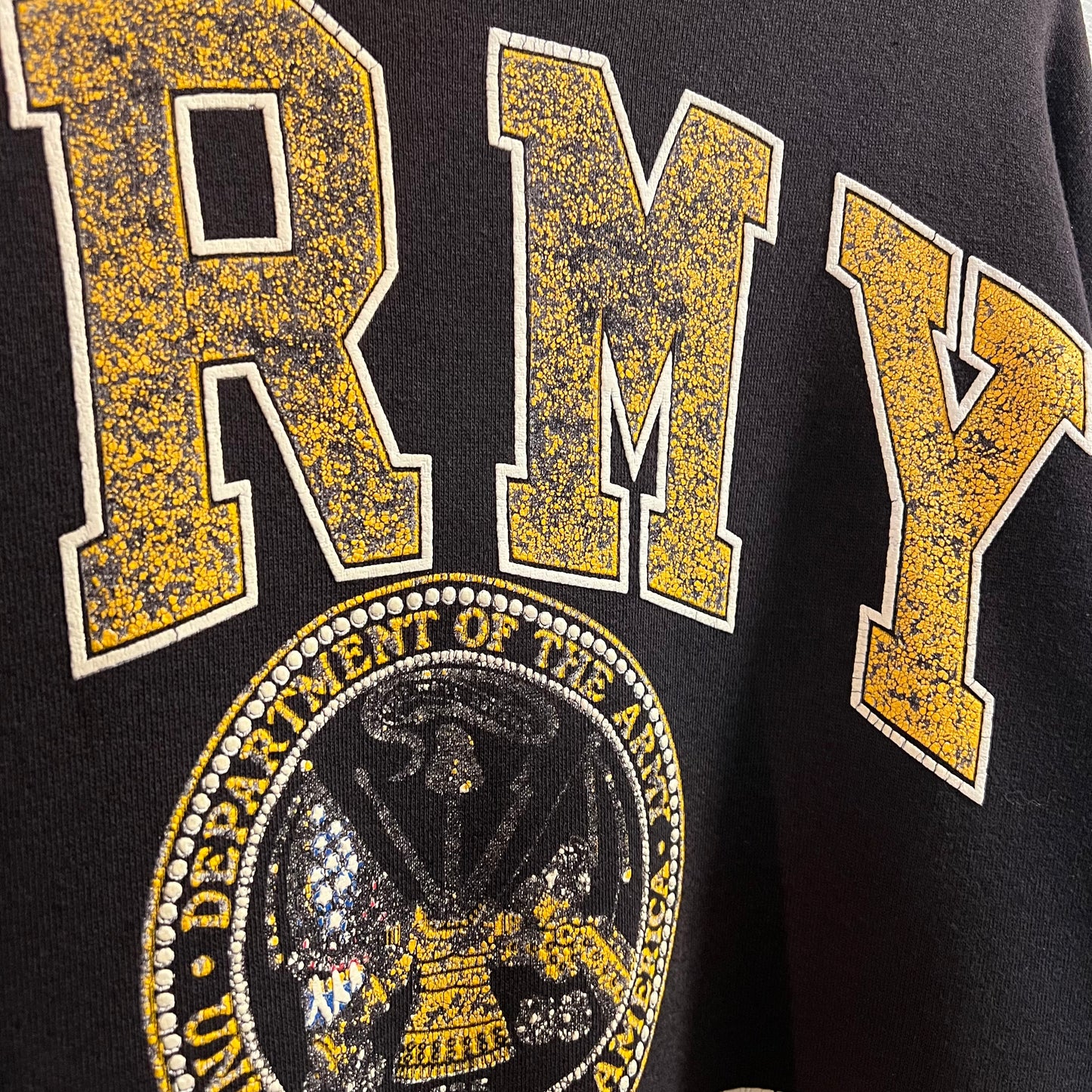 Vintage 90’s Faded Army West Point Puff Print Crewneck Sweatshirt - Size XL - Made In USA - Black/Yellow/White