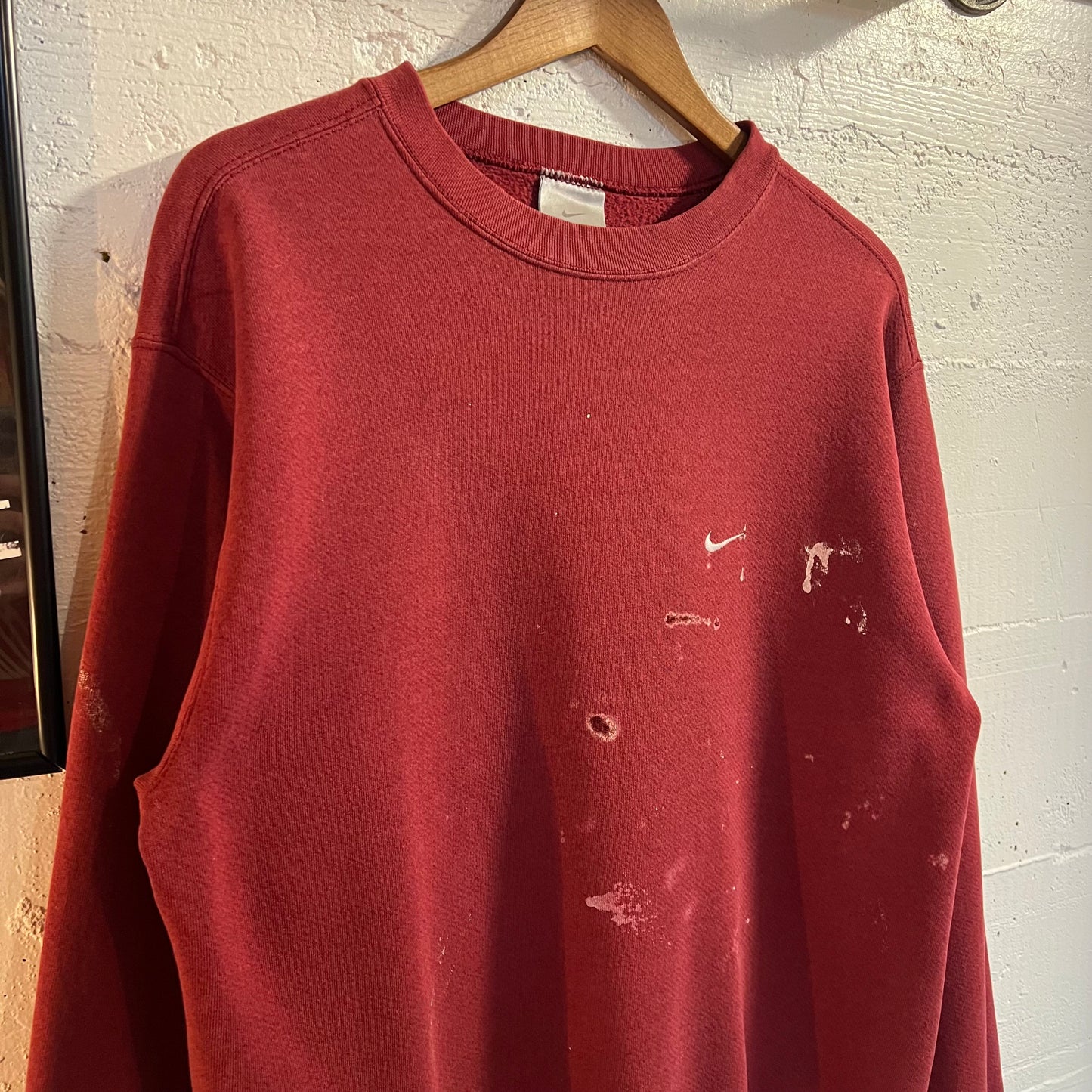 Vintage 2000's Nike Distressed Mini Swoosh Crewneck Sweatshirt - Size Medium - Maroon