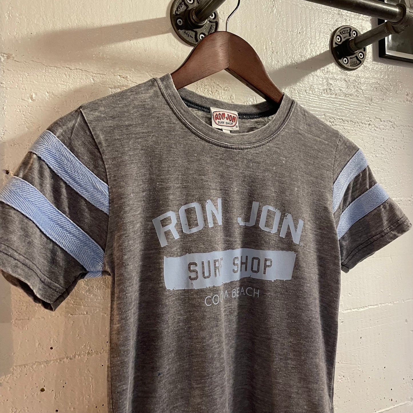 Y2K Ron Jons Surf Shop Jersey Style Baby Tee - Size Medium - Gray/Blue
