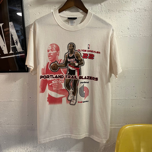 Vintage 90’s Portland Trailblazers Clyde Drexler #22 Career Highlights Graphic T-Shirt - Size Medium - White/Black/Red
