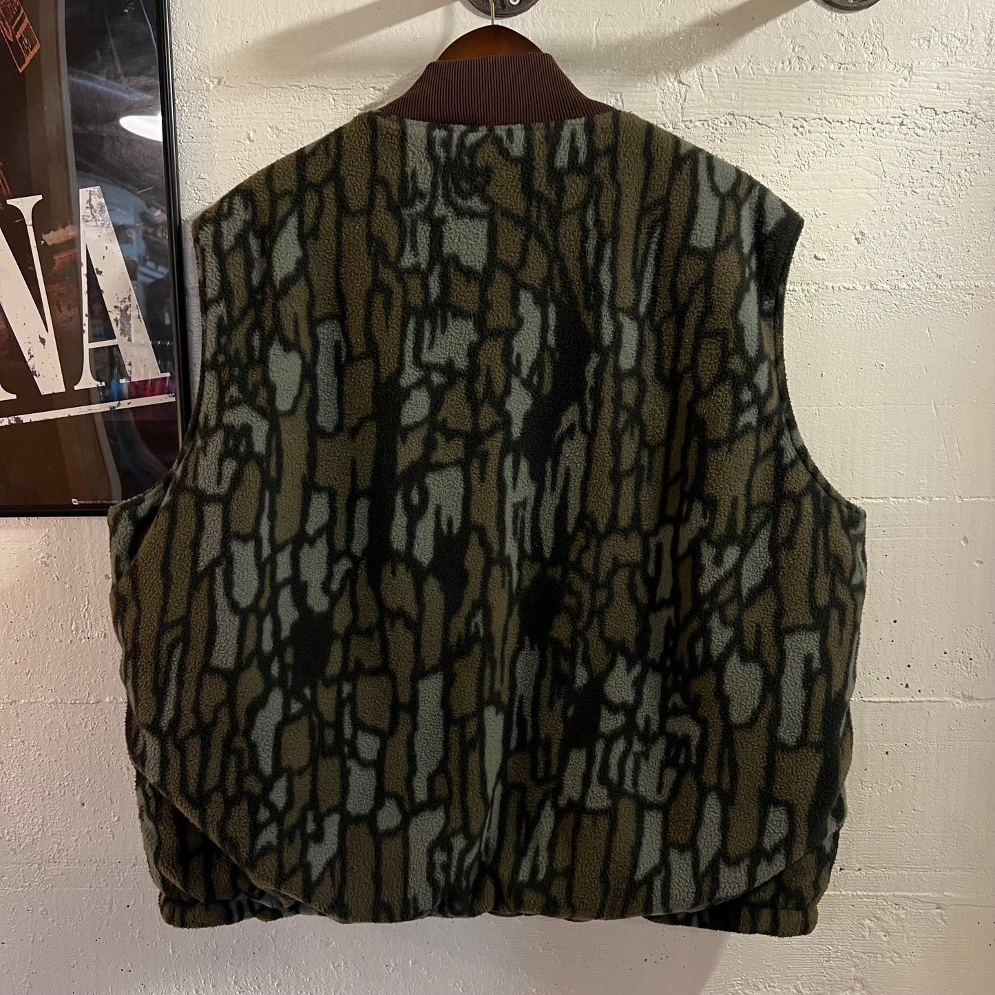 Vintage 80’s Cabelas Reversible Realtree/Trebark Camo Fleece Vest - Size 2XL - Made In USA - Earth Toned