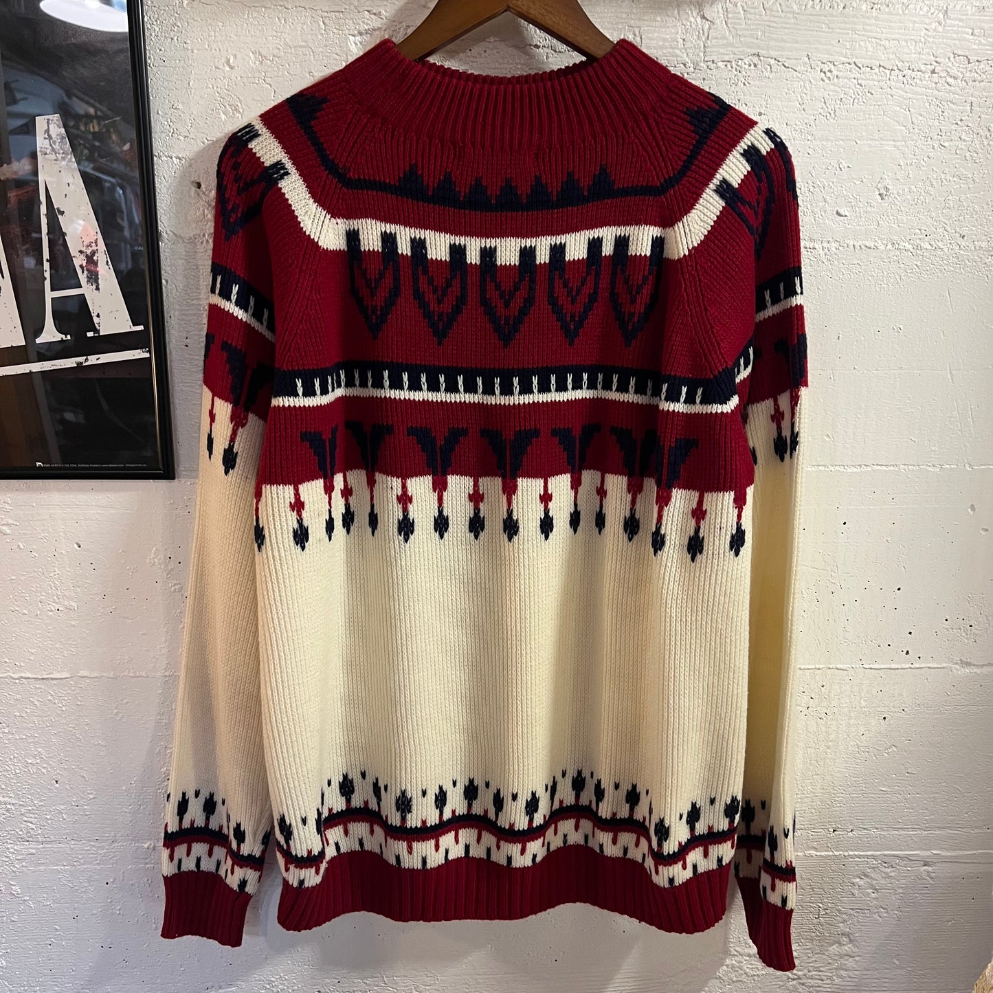 Vintage 70’s JCPenney Fair Isle Geometric Patterned Knit Raglan Sweater - Size Large - Maroon/Navy/White