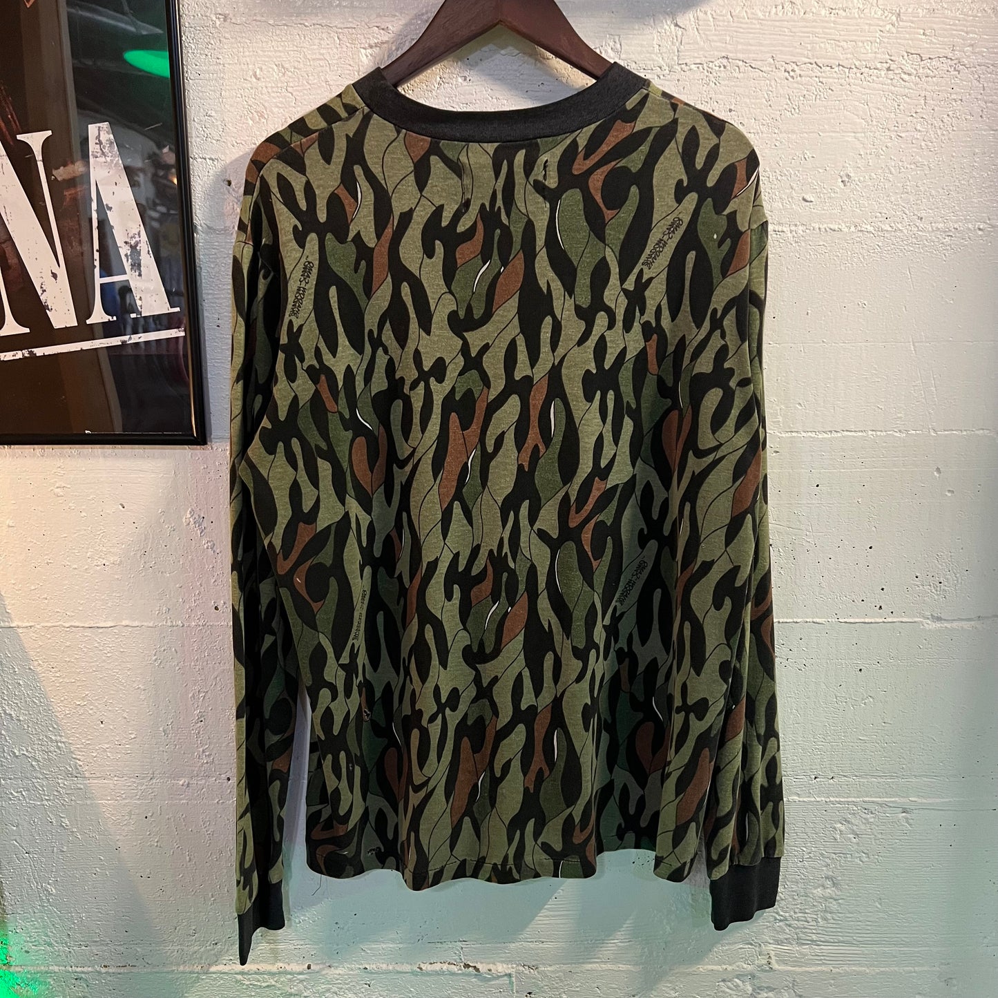 Vintage 1980's Shadow Camo By Jim Teeny Single Stitch Long Sleeve Pocket T-Shirt - Size XL - Made In USA