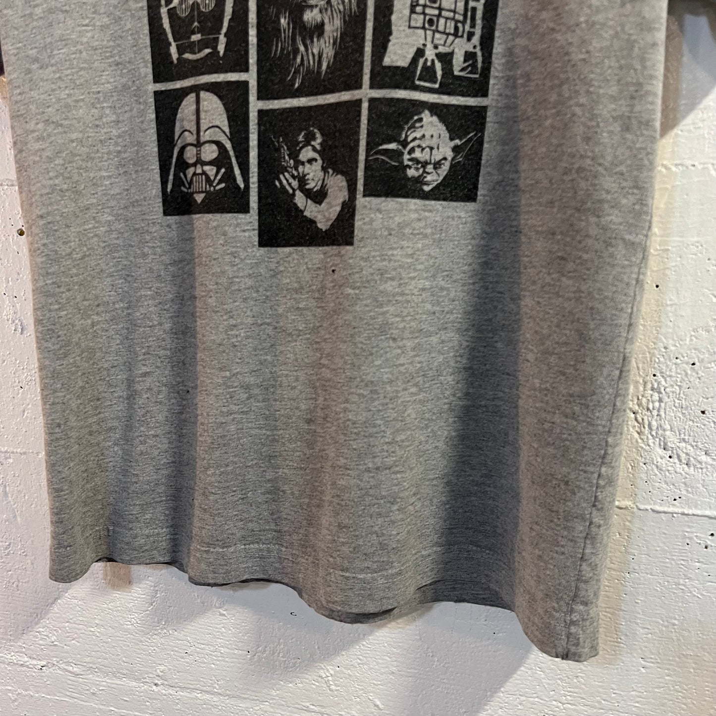 Vintage Distressed Star Wars Graphic Baby T-Shirt - Size Youth Large - Grey/Faded Black/Yellow