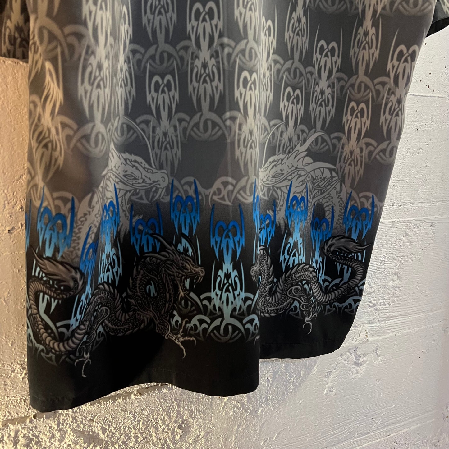 Vintage Y2K ODO Tribal Dragon All Over Print Camp Shirt - Size XL - Gray/Blue/Black