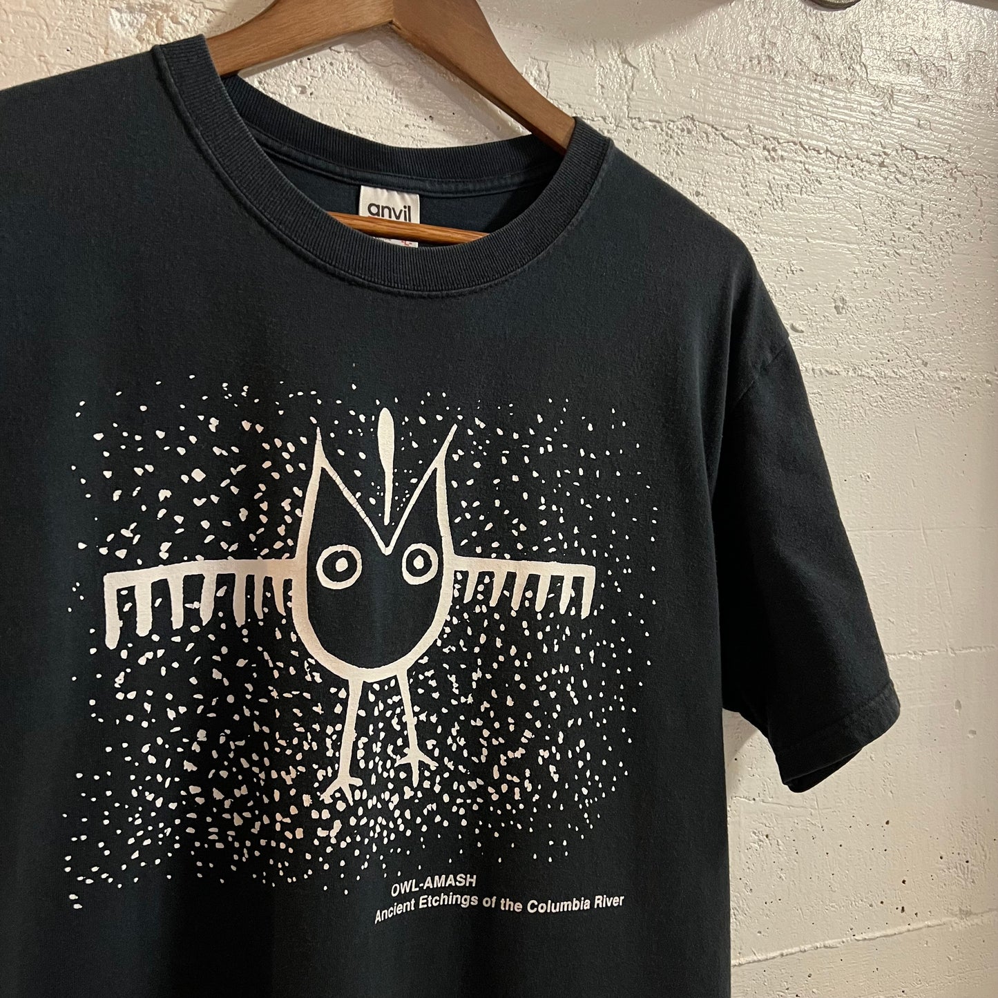 Vintage 90’s Owl-Amash ‘Ancient Etchings Of The Columbia River’ T-Shirt - Size Large - Black/White