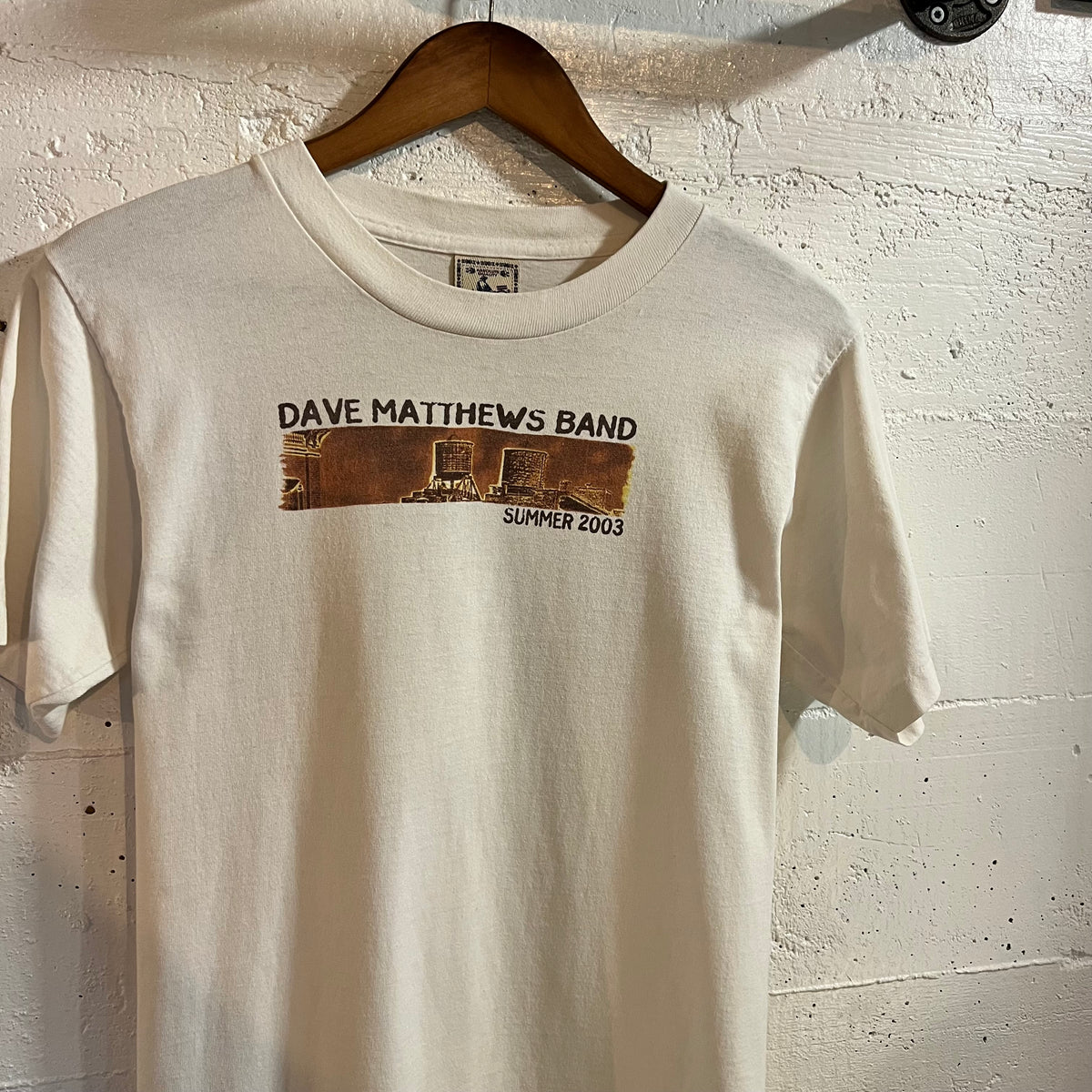 Vintage 2003 Dave Matthew’s Band Single Stitch Tour T-Shirt - Size Small - Made In USA - White/Multi
