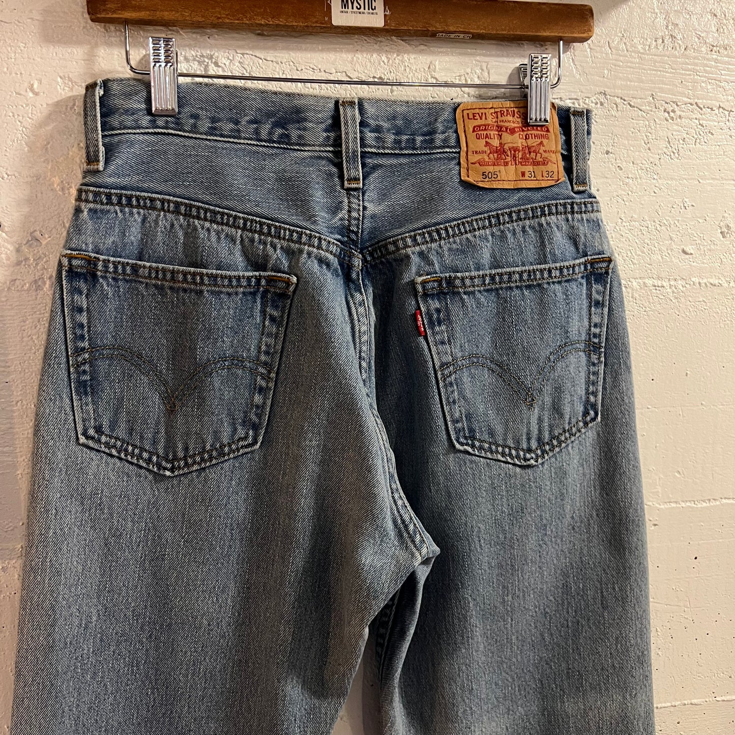 Vintage 2005 Levi's 505 Regular Straight Leg Denim Jean - Size 28"- 30" - Light Wash Indigo